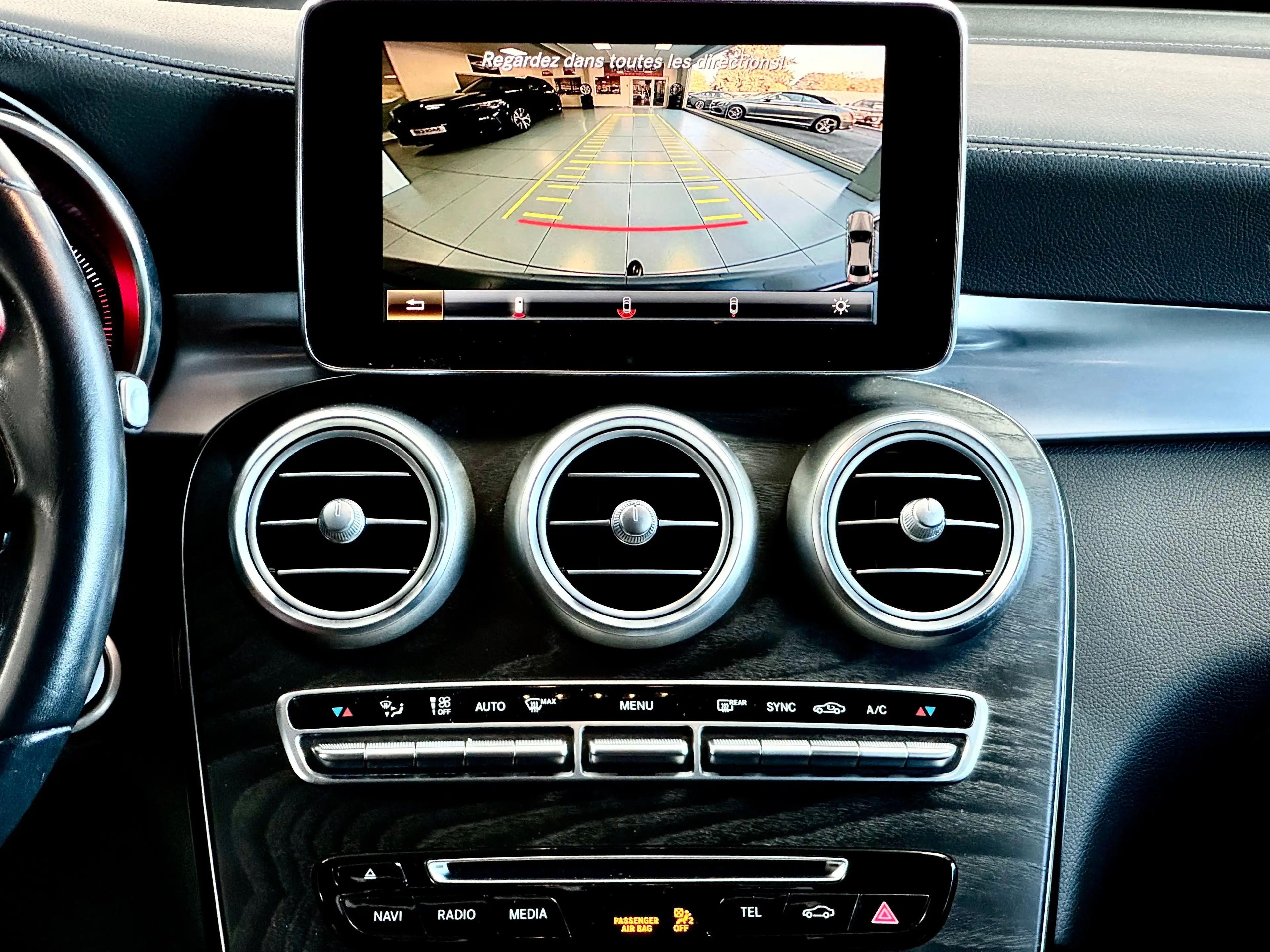 Mercedes-Benz GLC 300 Coupé 4-Matic 245cv - AMG LINE EDITION — photo 12