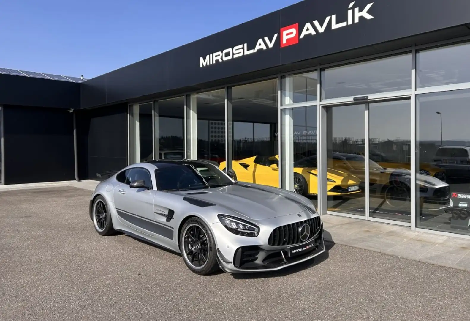 Mercedes-Benz AMG GT R Pro 4.0 V8 585 ch - Carbone Argent - 1