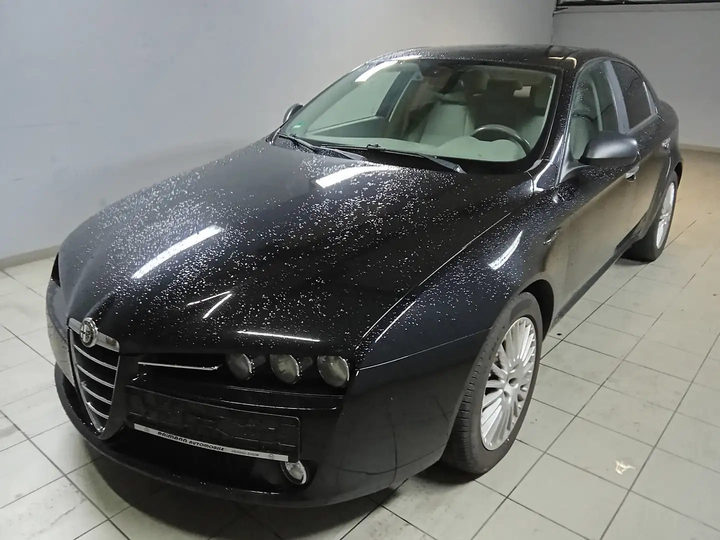 Alfa Romeo 159 2.2 JTS 16V Progression Schwarz - 1