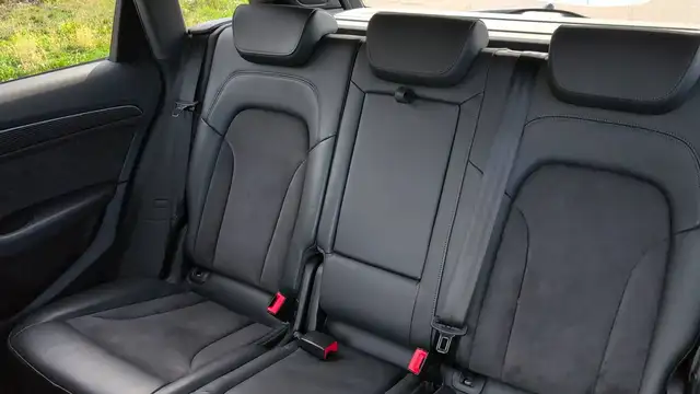 Audi SQ5 view 9