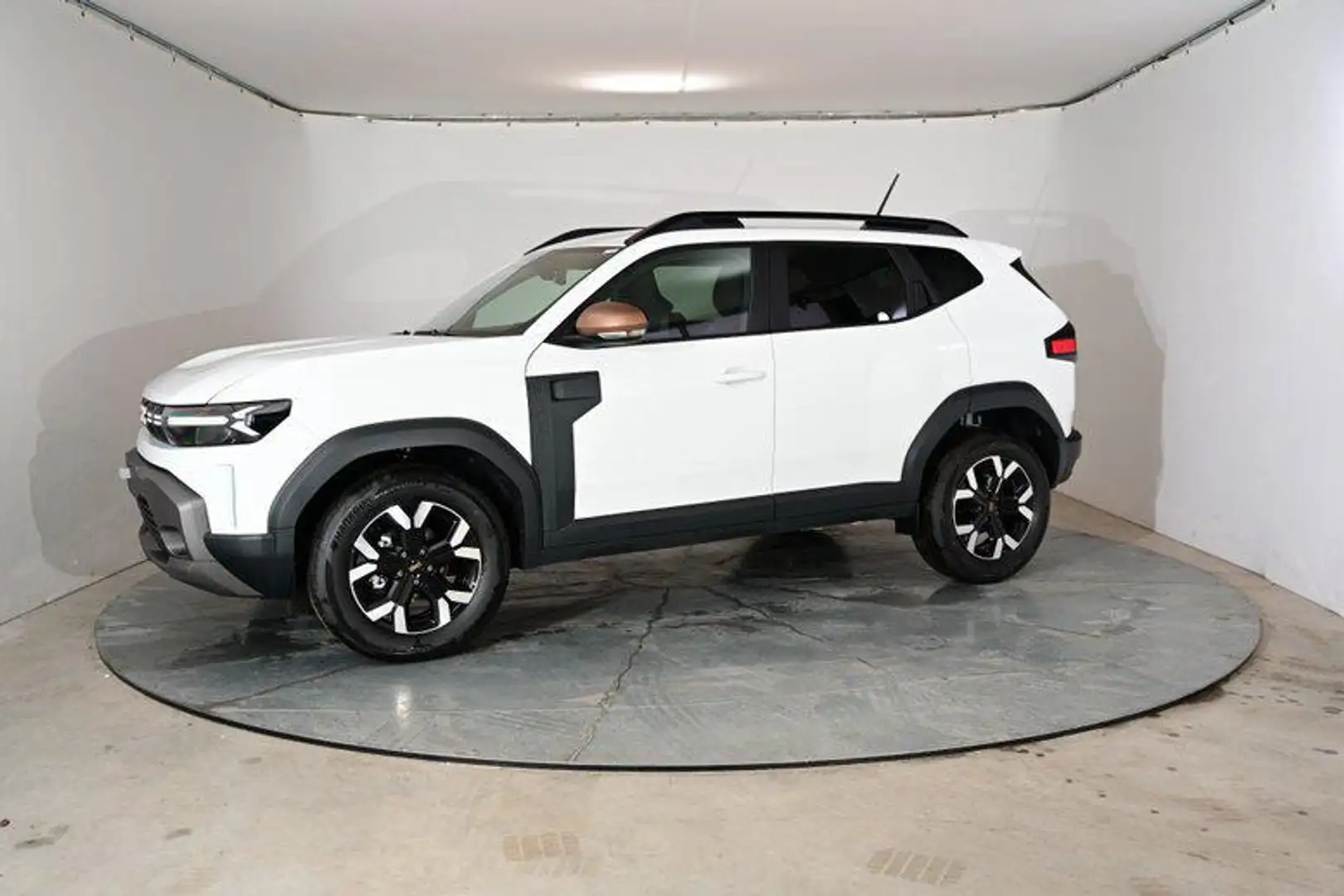 Dacia Duster Expression TCe 130 6-Gang 96 kW (131 PS), Schal... Grau - 2