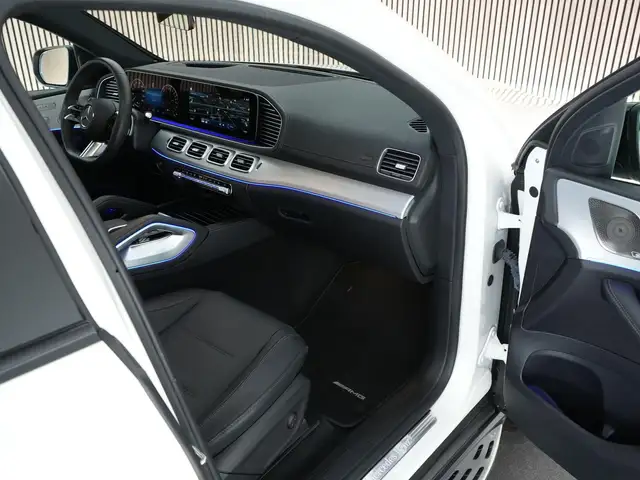 Mercedes-Benz Gle Class view 3