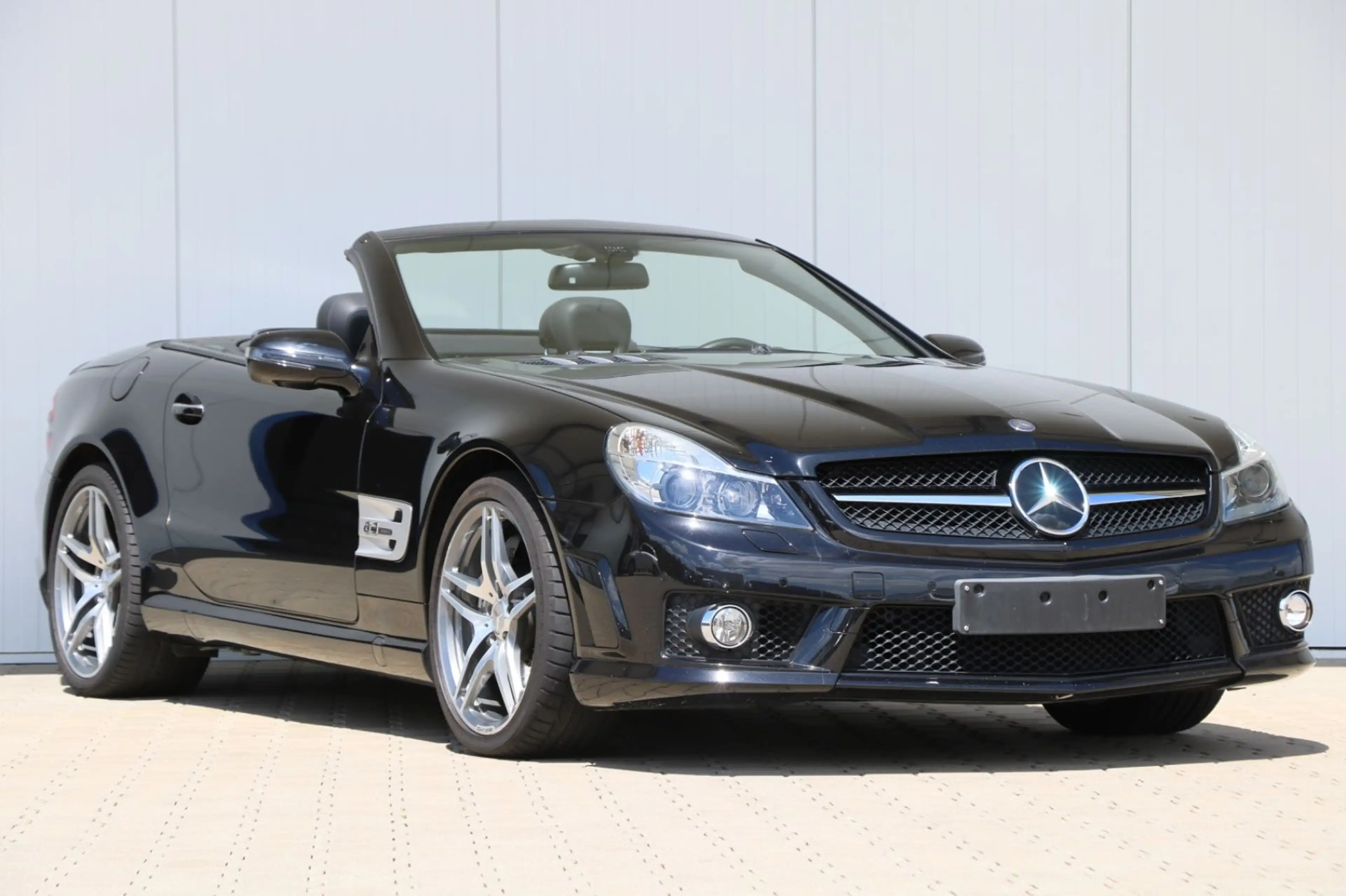 Mercedes-Benz SL 63 AMG *HARMAN-KARDON*AIRSCARF*SITZKLIMA*ILS* — photo 3
