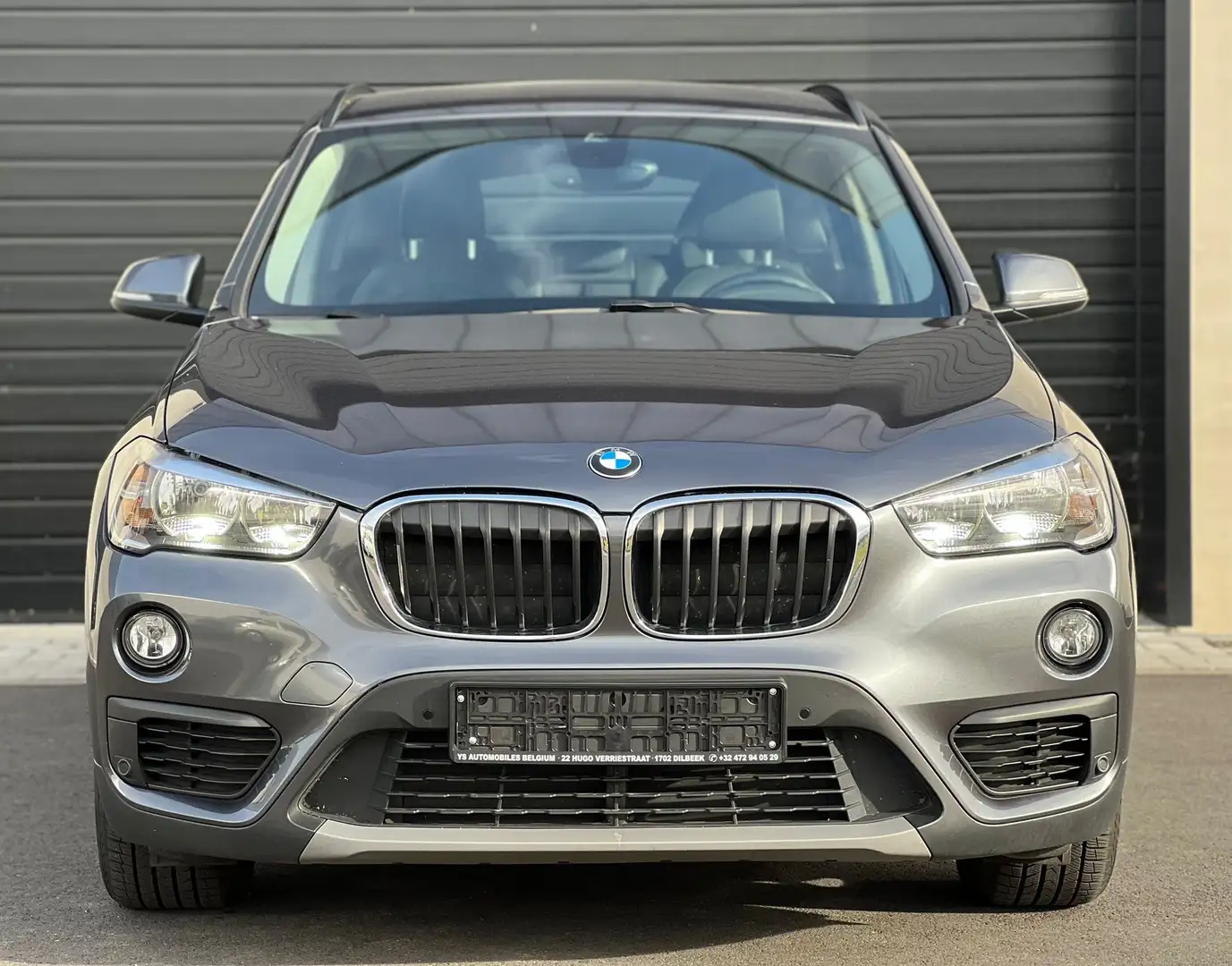 BMW X1 1.5 dA sDrive16 NAVI-CUIR -SERVICEBOOK Grijs - 2