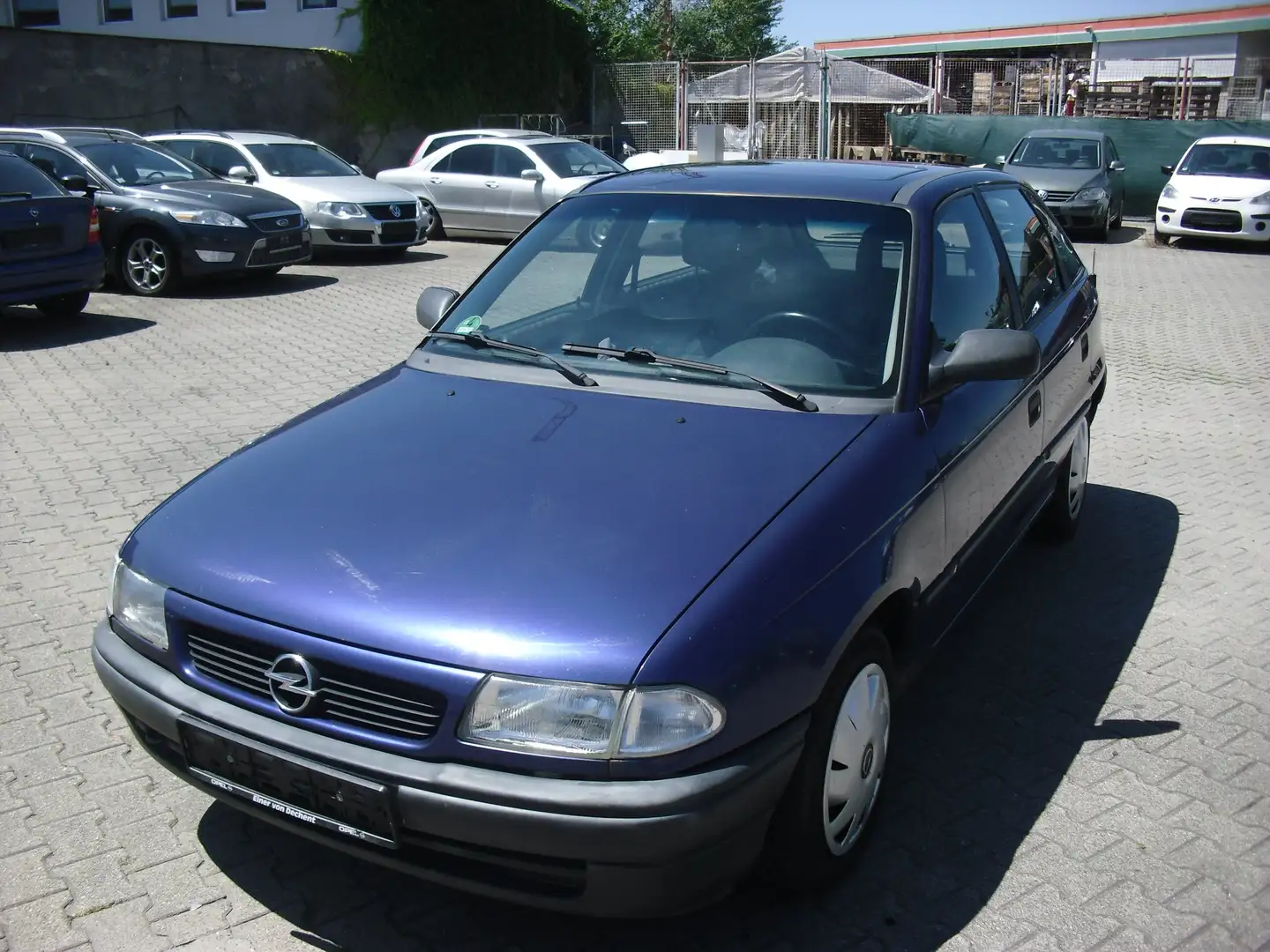 Opel Astra Sunshine Blau - 1