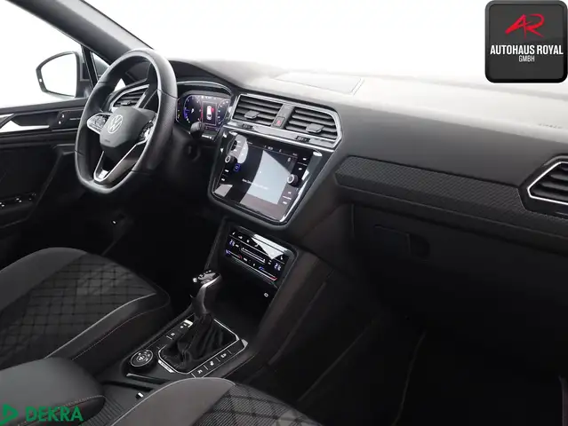 Volkswagen Tiguan Allspace view 10