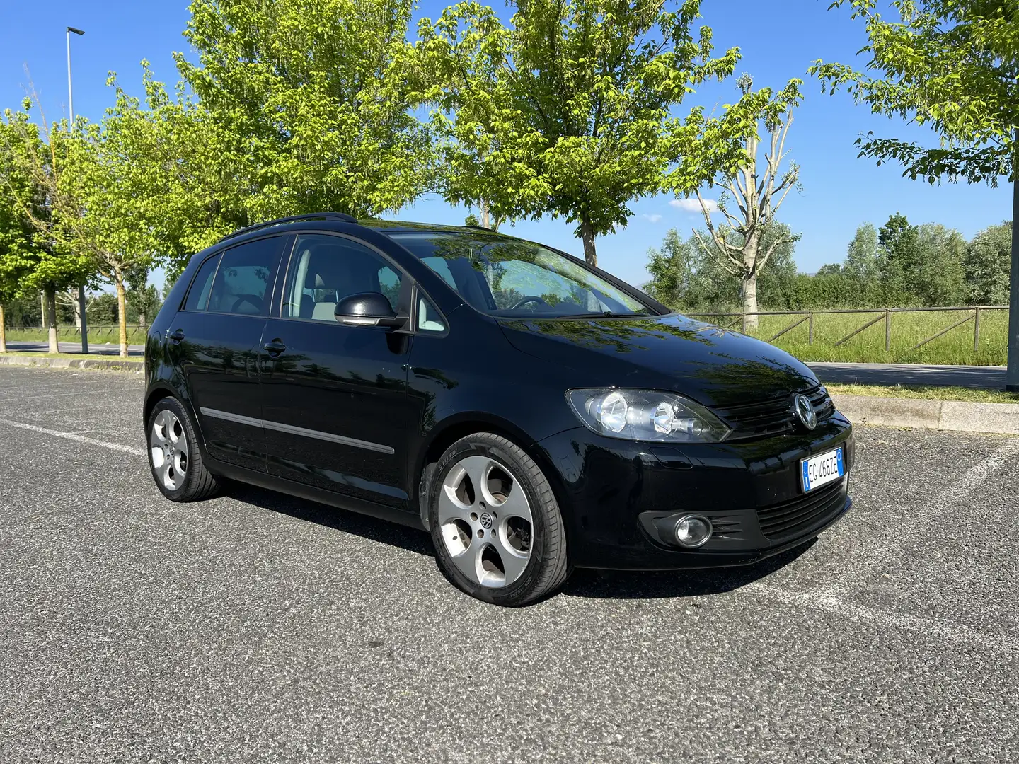 Volkswagen Golf Plus 1.6 Comfortline bi-fuel - 2