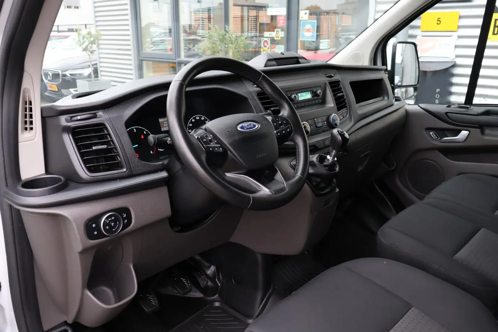 Ford Transit Custom 300 2.0 TDCI L2H1 Trend BTW | Volledig Onderh. | T Wit - 2