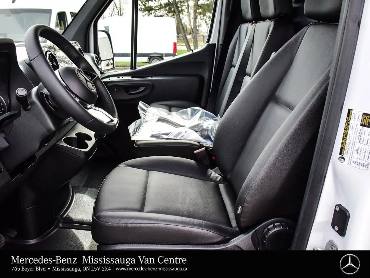 Mercedes-Benz Sprinter снимка Mercedes-Benz Sprinter