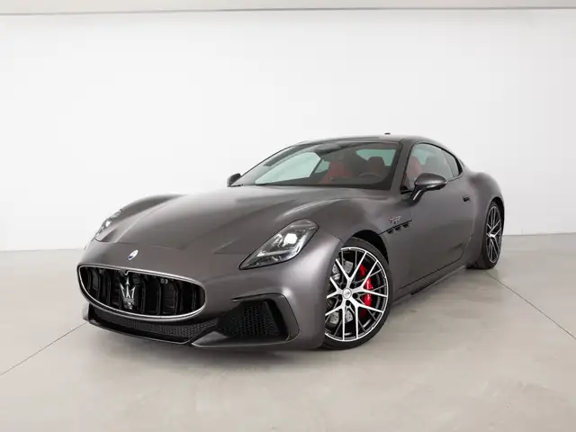 Maserati GranTurismo Trofeo Aut. 550 AWD