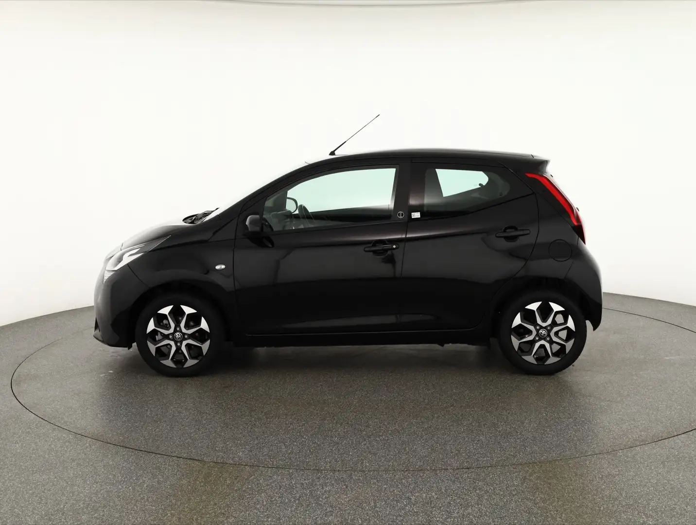 Toyota Aygo AYGO 1.0 x-play Team D Kamera Android Apple DAB Schwarz - 2