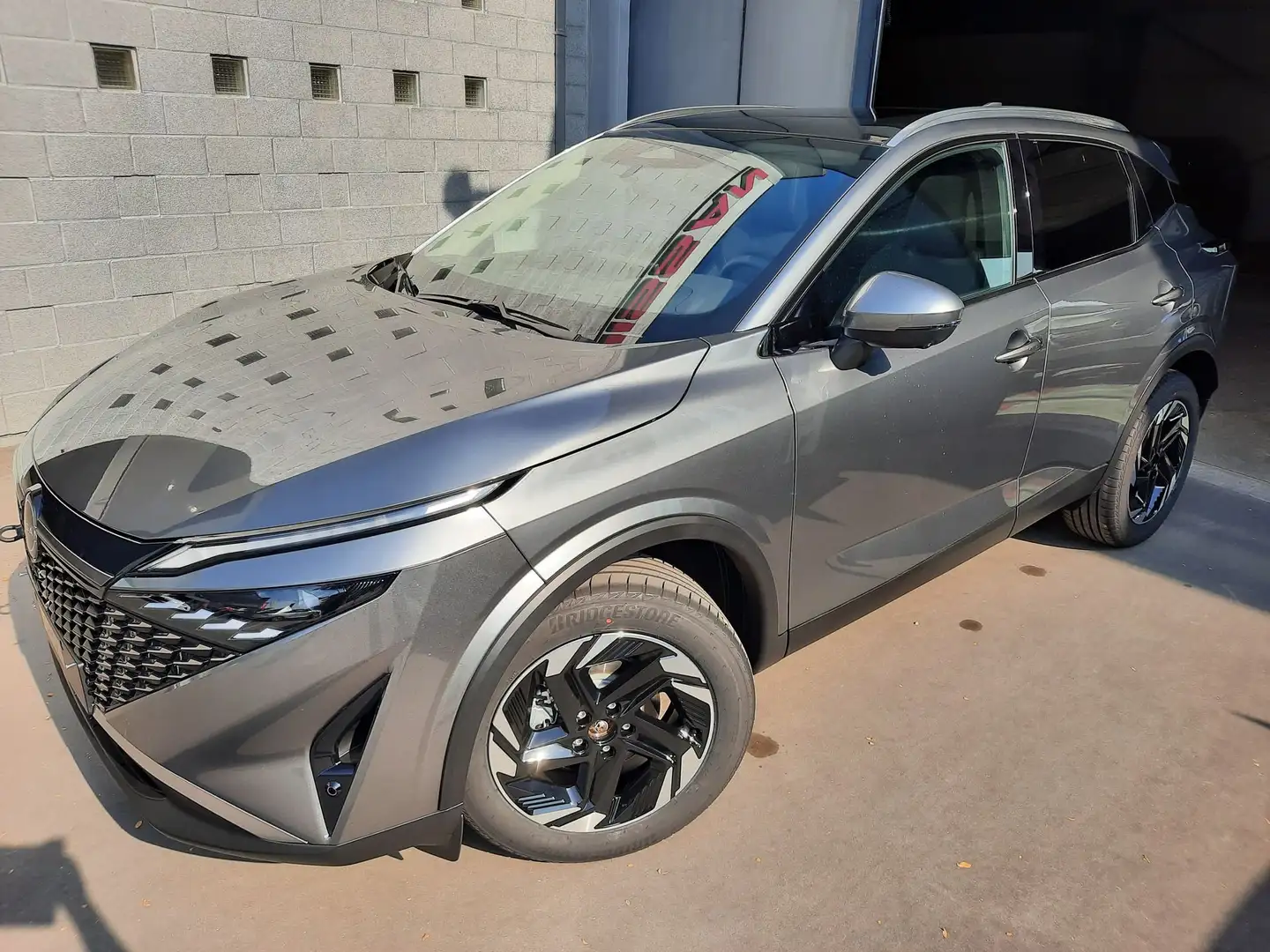 Nissan Qashqai Mild-Hybrid N-Connecta - 1