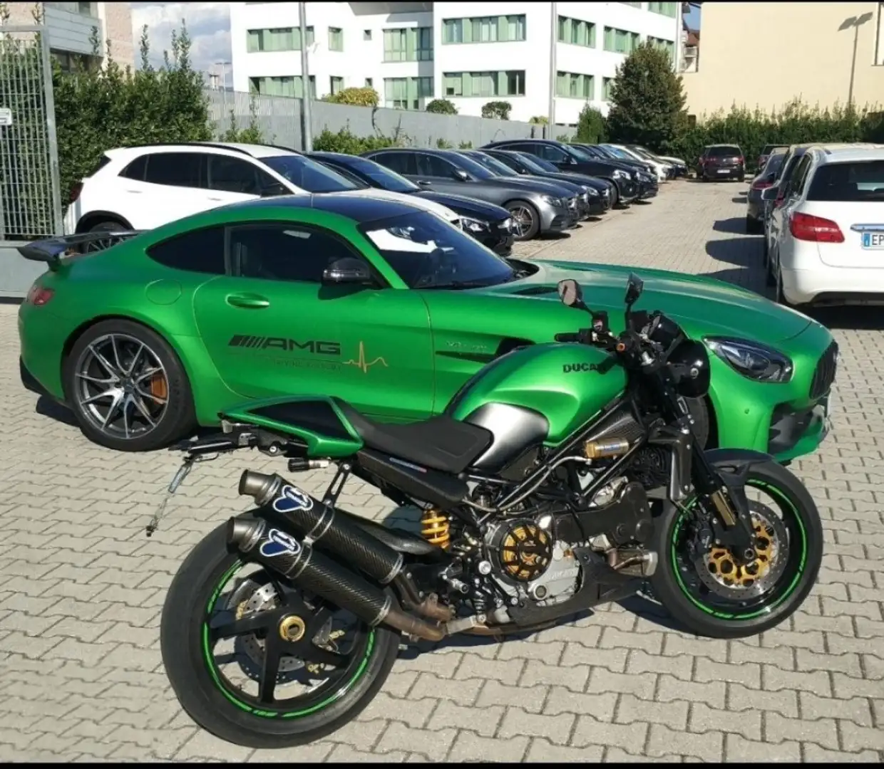 Ducati Monster S4R Verde - 1