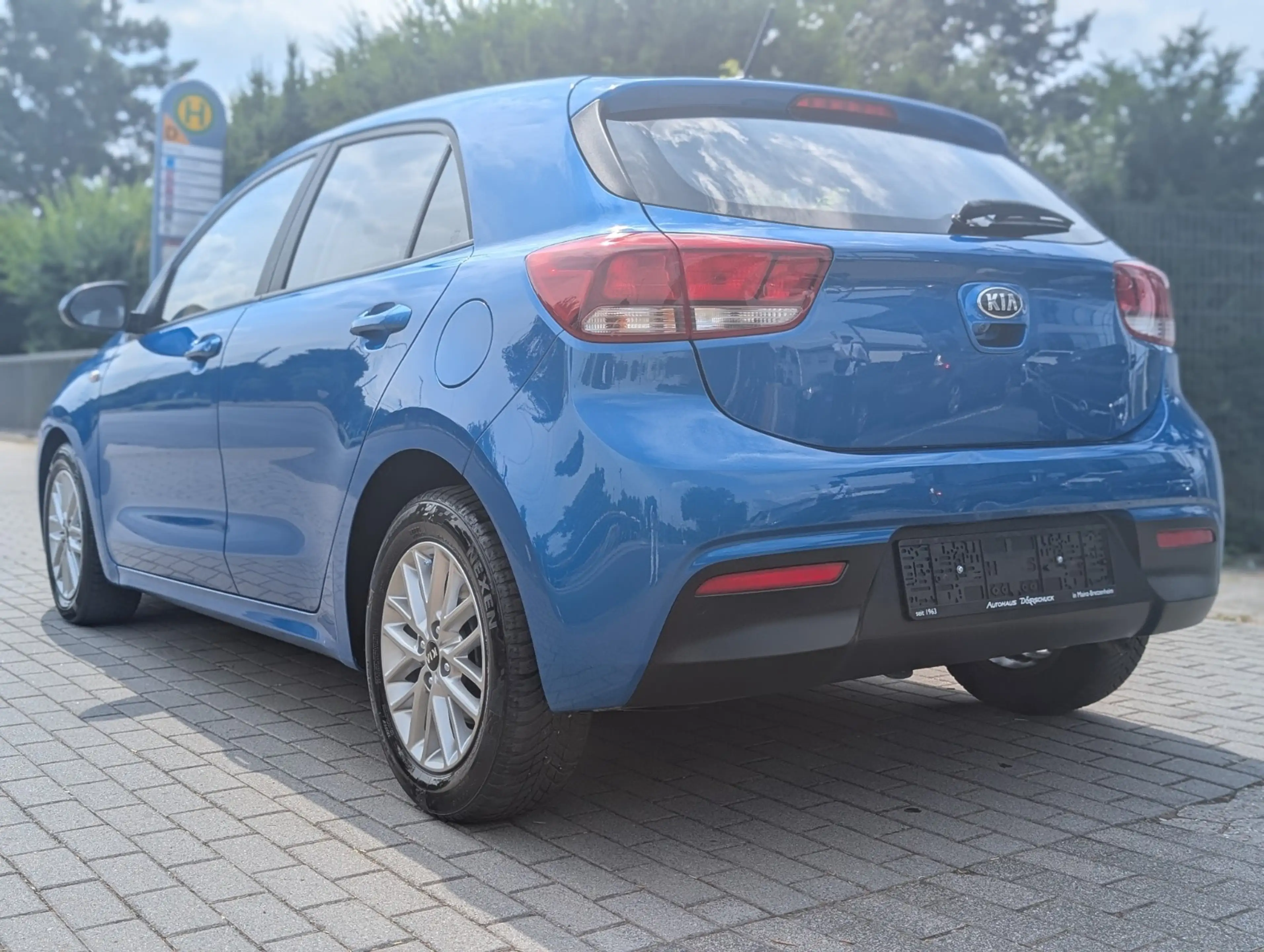 Kia Rio Rio Style DCT. Kamera. KLIMAAUT. CarPlay — photo 6
