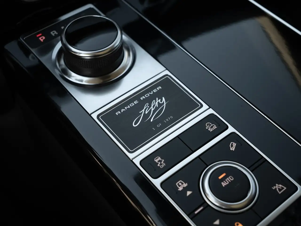 Land Rover Range Rover снимка Land Rover Range Rover