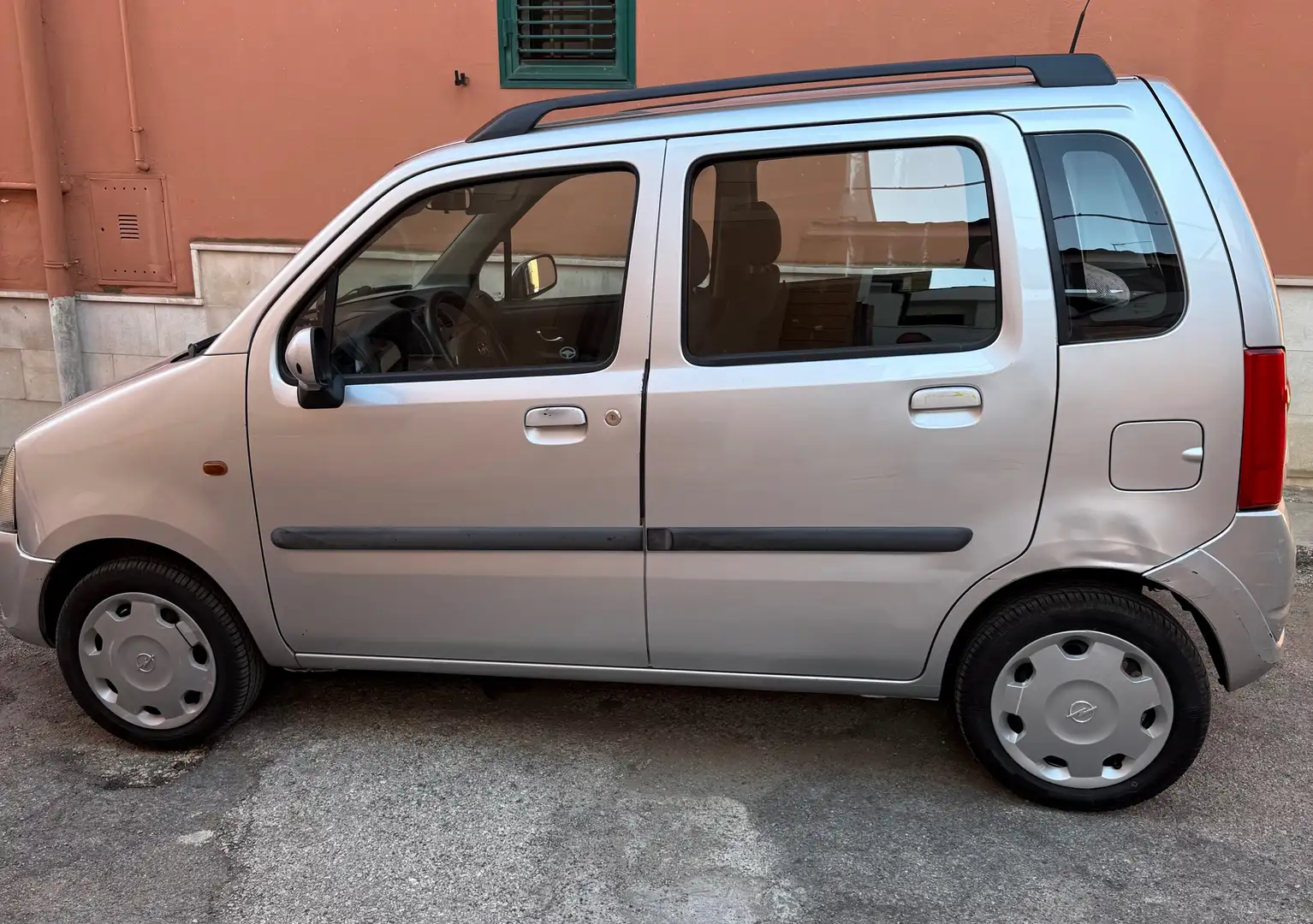 Opel Agila Agila 1.3 cdti Club abs Argento - 1