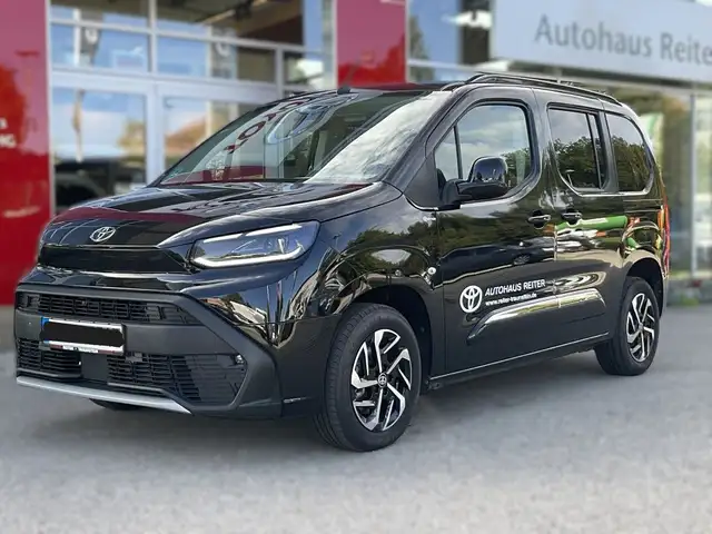 Toyota Proace City Verso 50 kWh L1 Team Deutschland (E)