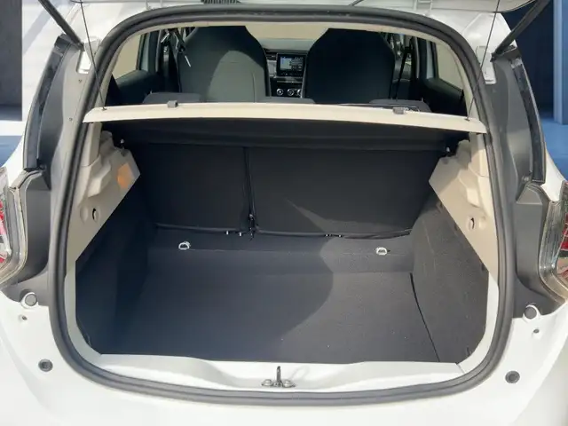 Renault Zoe view 19