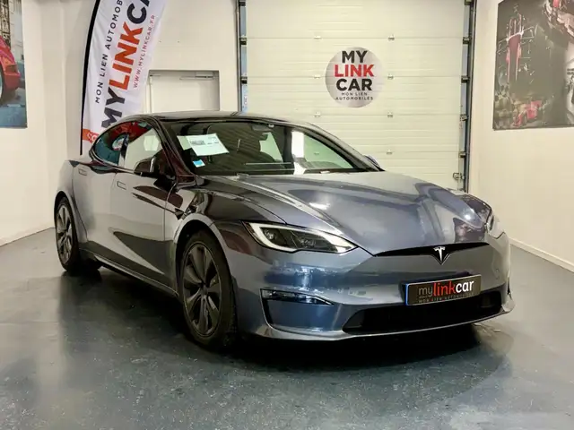 Tesla Model S Model S Plaid  Tri Motor MY22  phase 3