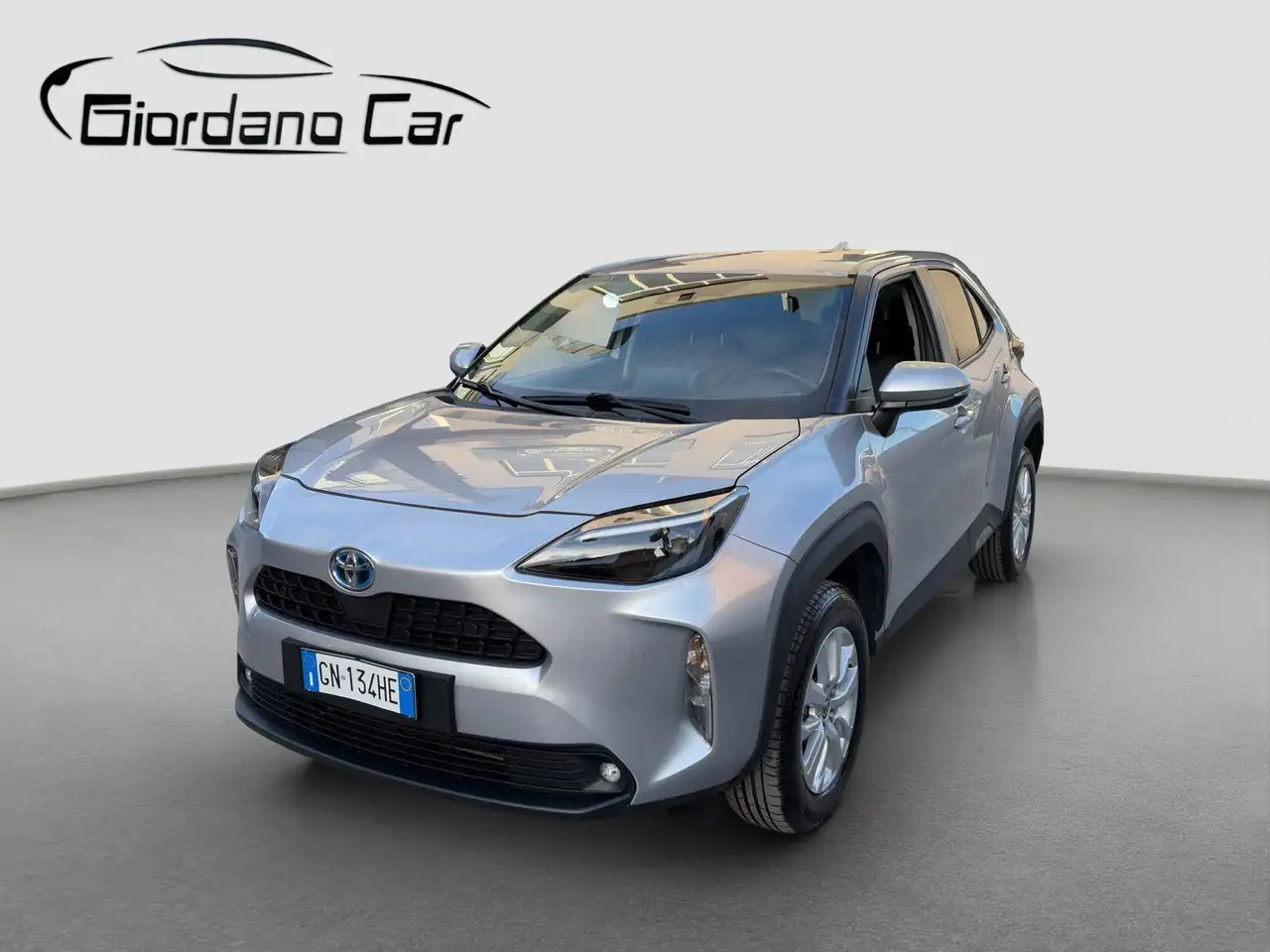 Toyota Yaris Cross Yaris Cross 2021 1.5h Business fwd 116cv e-cvt — photo 1 of 15