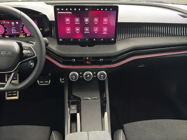 Skoda Superb view 9