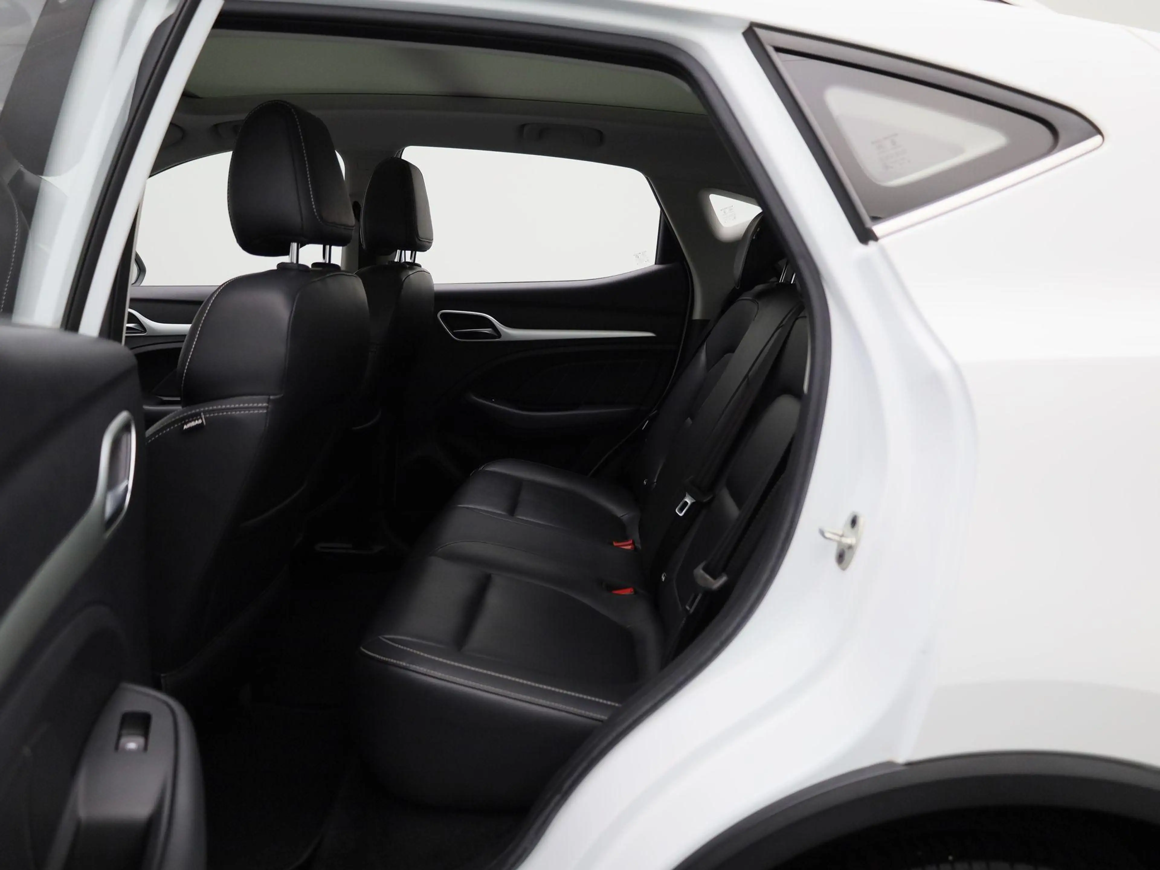 MG ZS EV Luxury 45 kWh — photo 10
