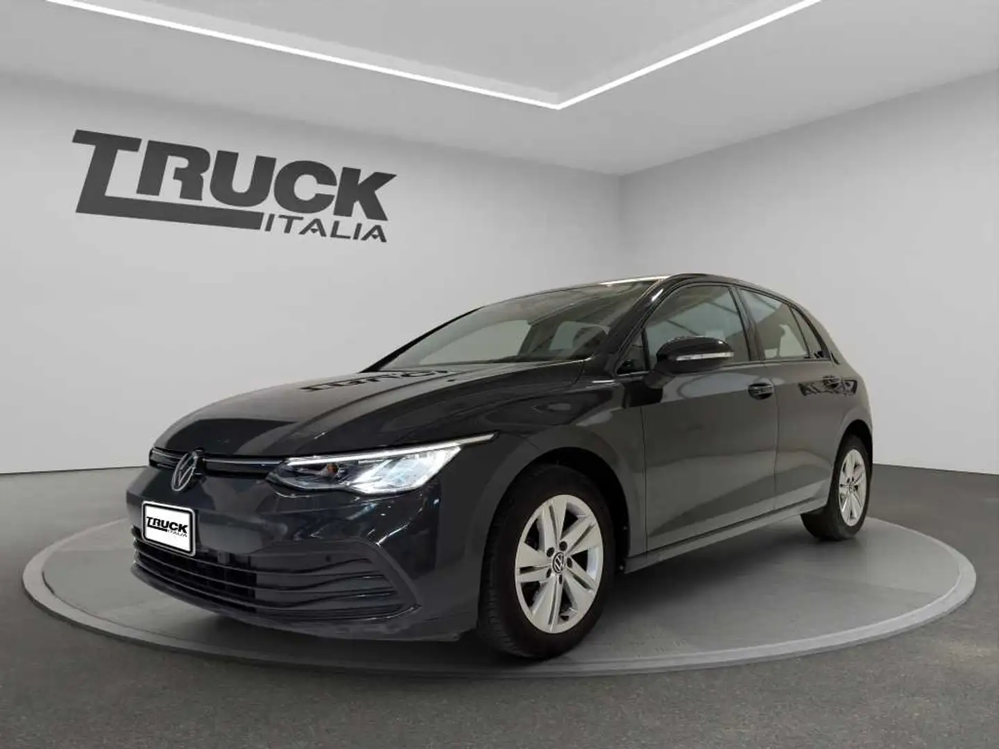 Volkswagen Golf VIII 2020 - Golf 2.0 tdi Life 115cv dsg Grau - 1