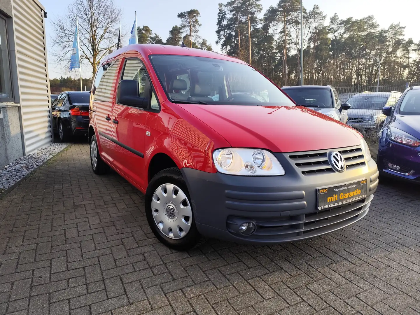 Volkswagen Caddy Life Team Caddy 2 Schiebetüren/Allwetterreifen Rot - 1