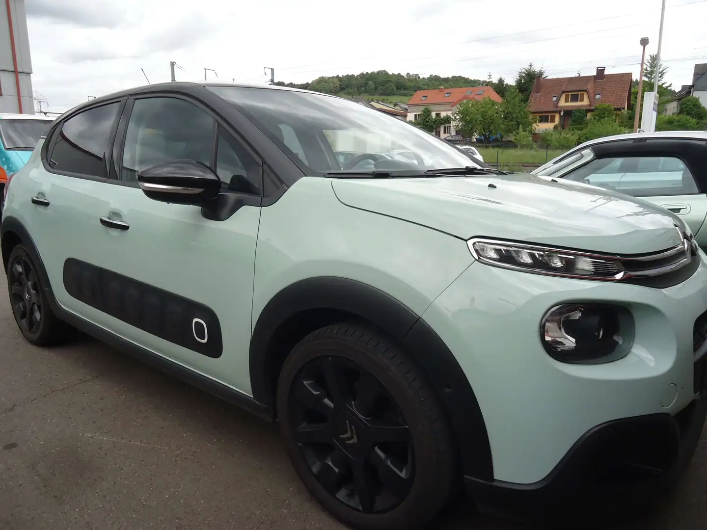 Citroen C3 1.5 BlueHDi Feel S Vert - 2