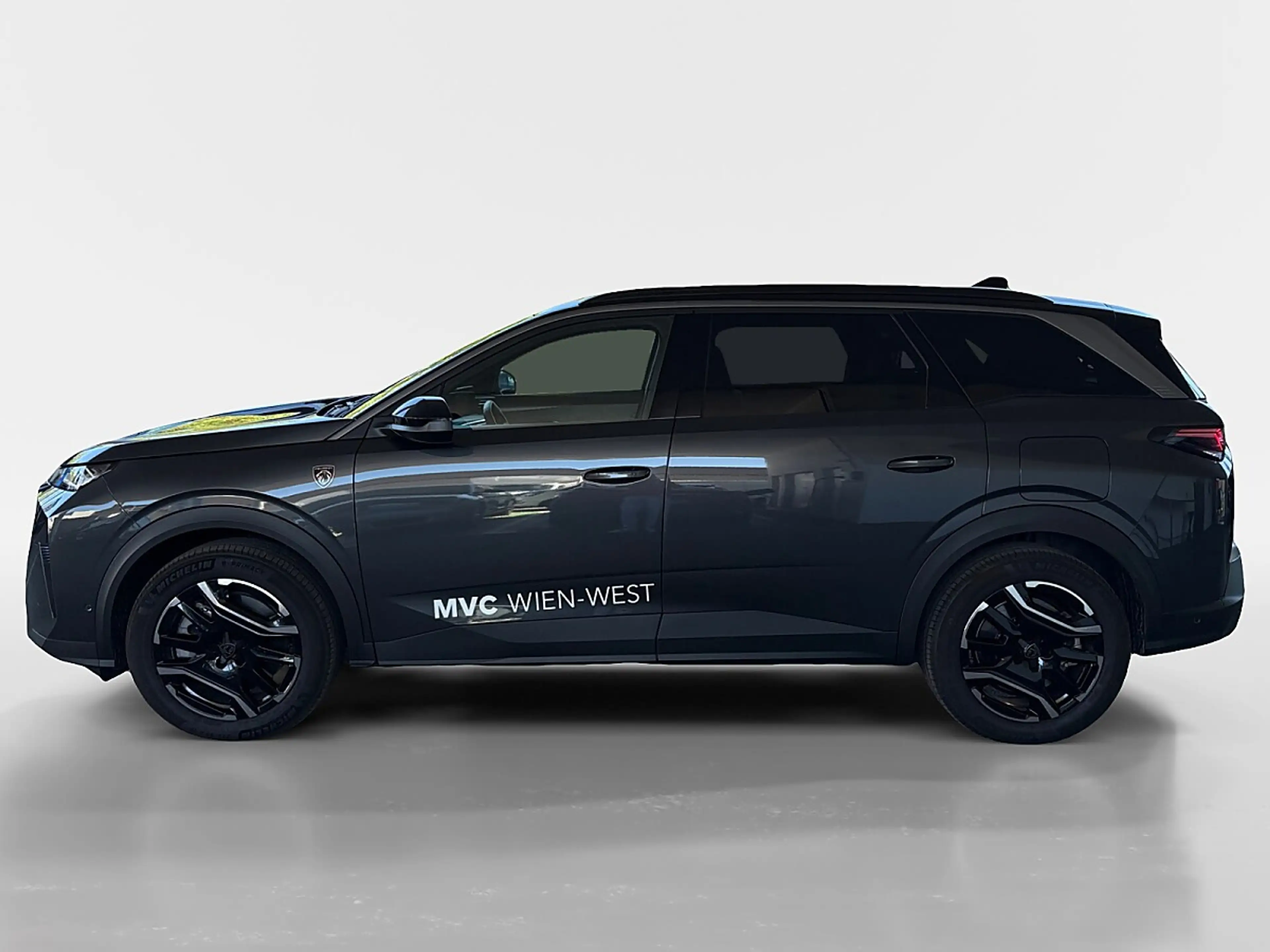 Peugeot 5008 1.6 PHEV 195 E-DCS7 GT — photo 2
