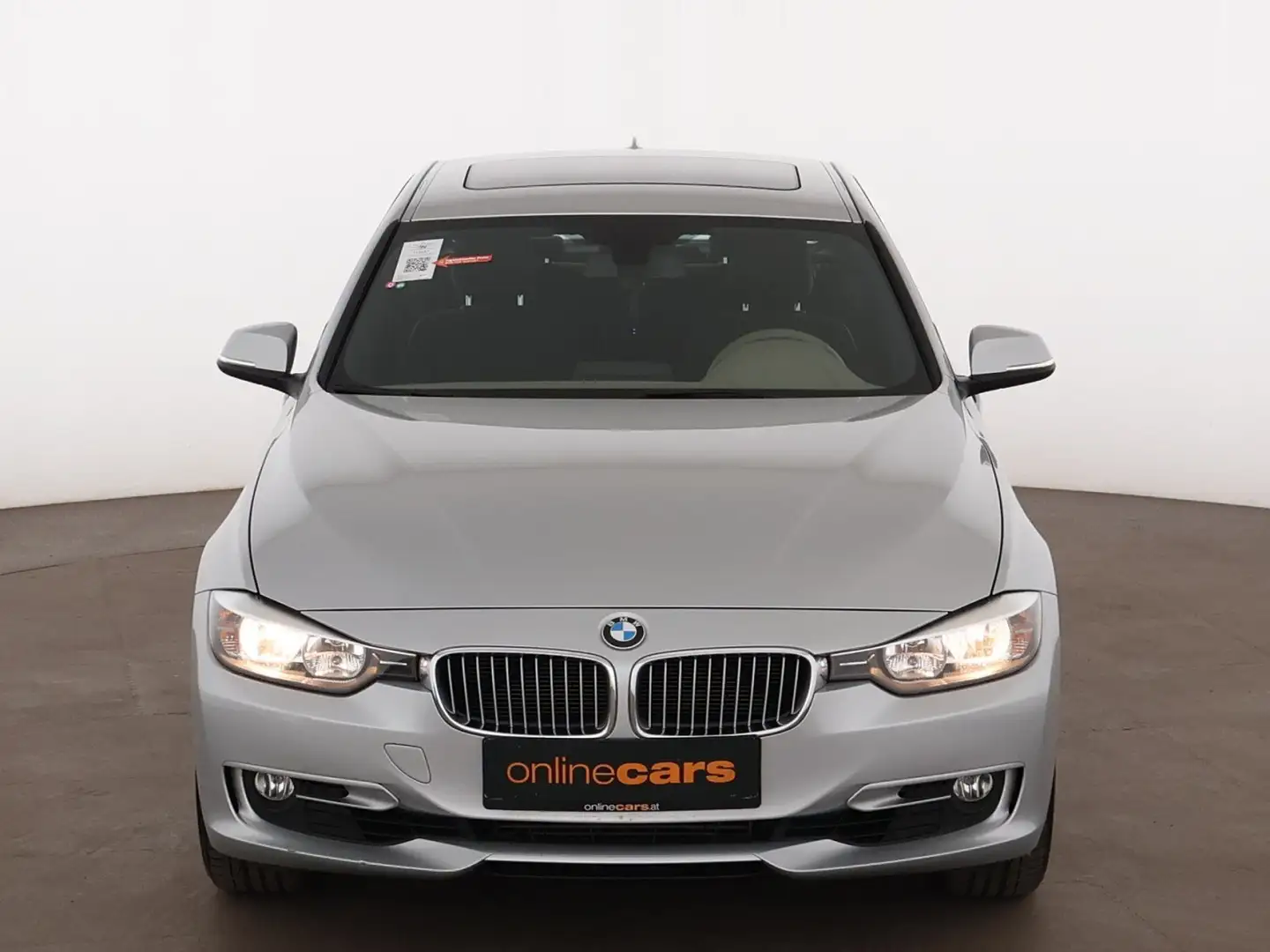 BMW 320 i Limousine Modern Line SKY NAVI KLIMA-AUTO Silber - 2