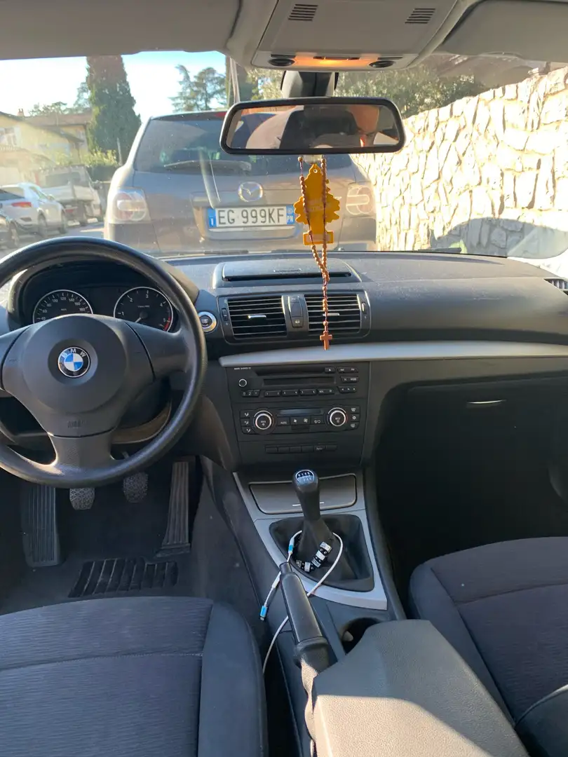 BMW 118 118d 5p 2.0 Eletta 143cv dpf Nero - 2