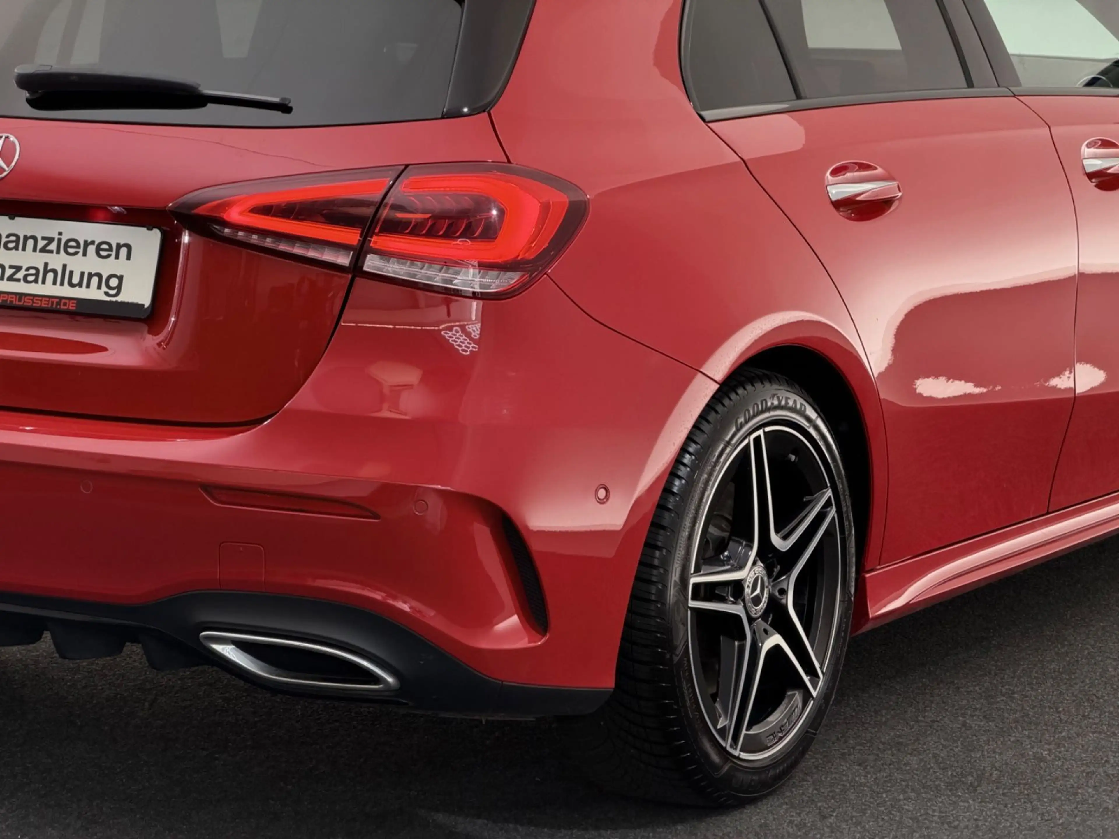 Mercedes-Benz A 250 4Matic*AMG LINE*NIGHT-MULTIBEAM-BURMESTER — photo 11