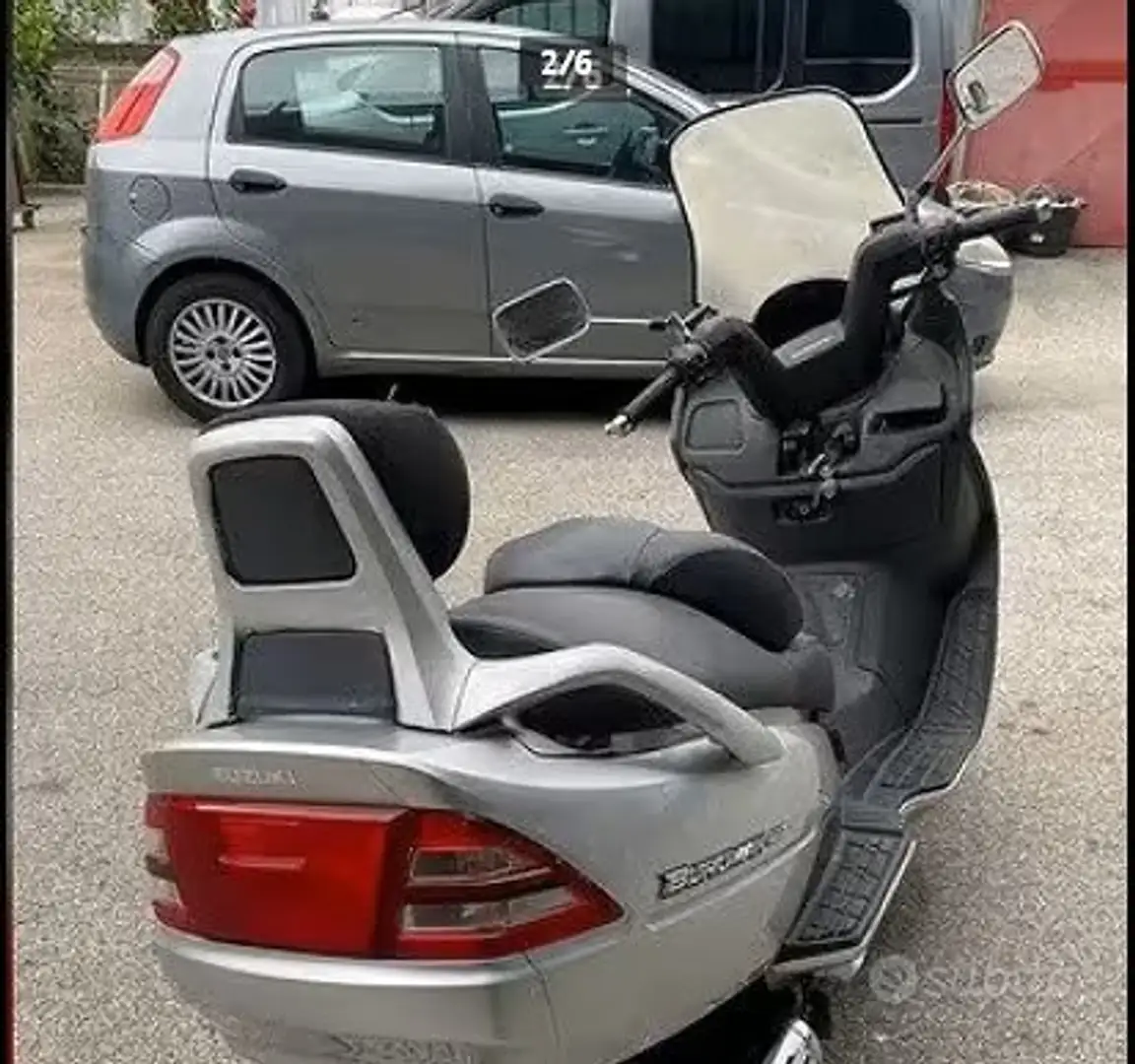 Suzuki Burgman 400 - 2