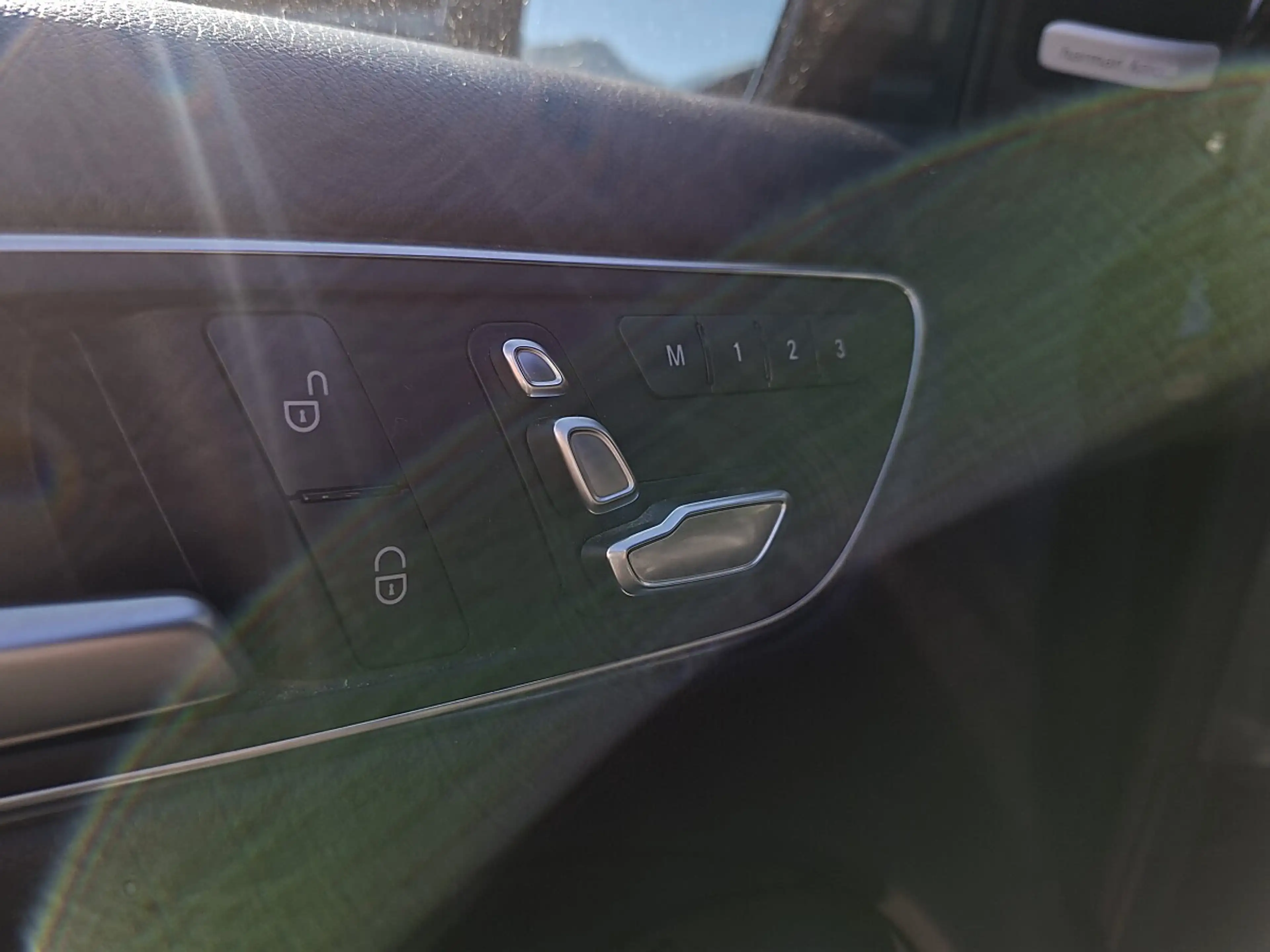 Mercedes-Benz B 200 CDI d AMG Line — photo 9
