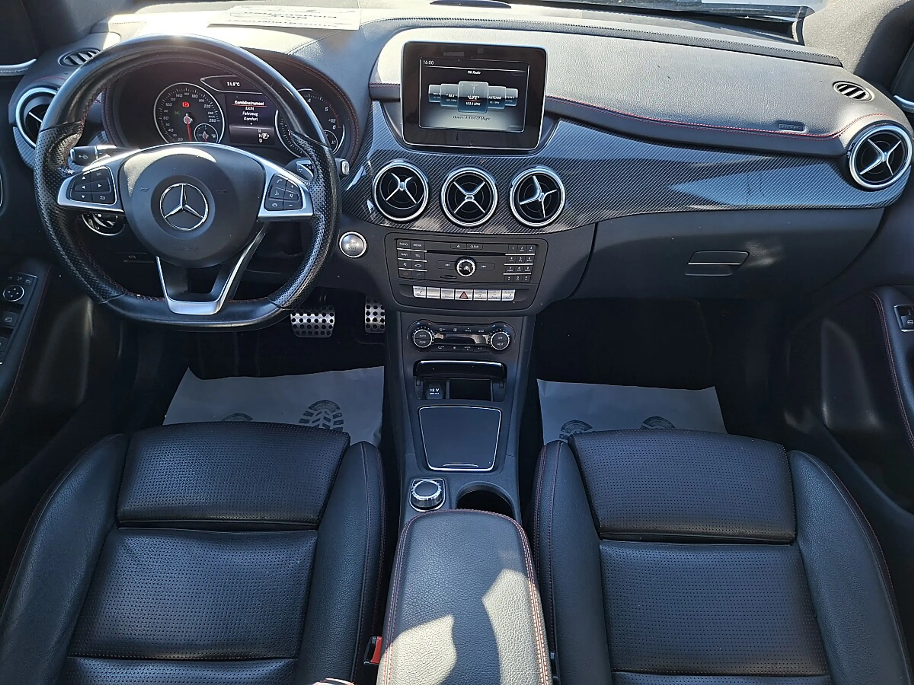 Mercedes-Benz B 200 CDI d AMG Line — photo 5
