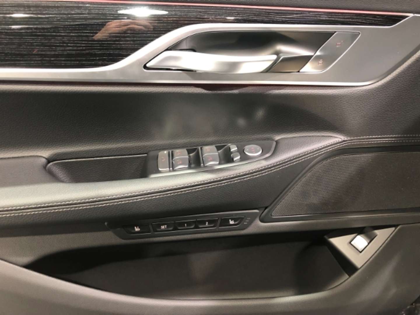 BMW Série 7 730d M Sport -  - Joinsteer - #5