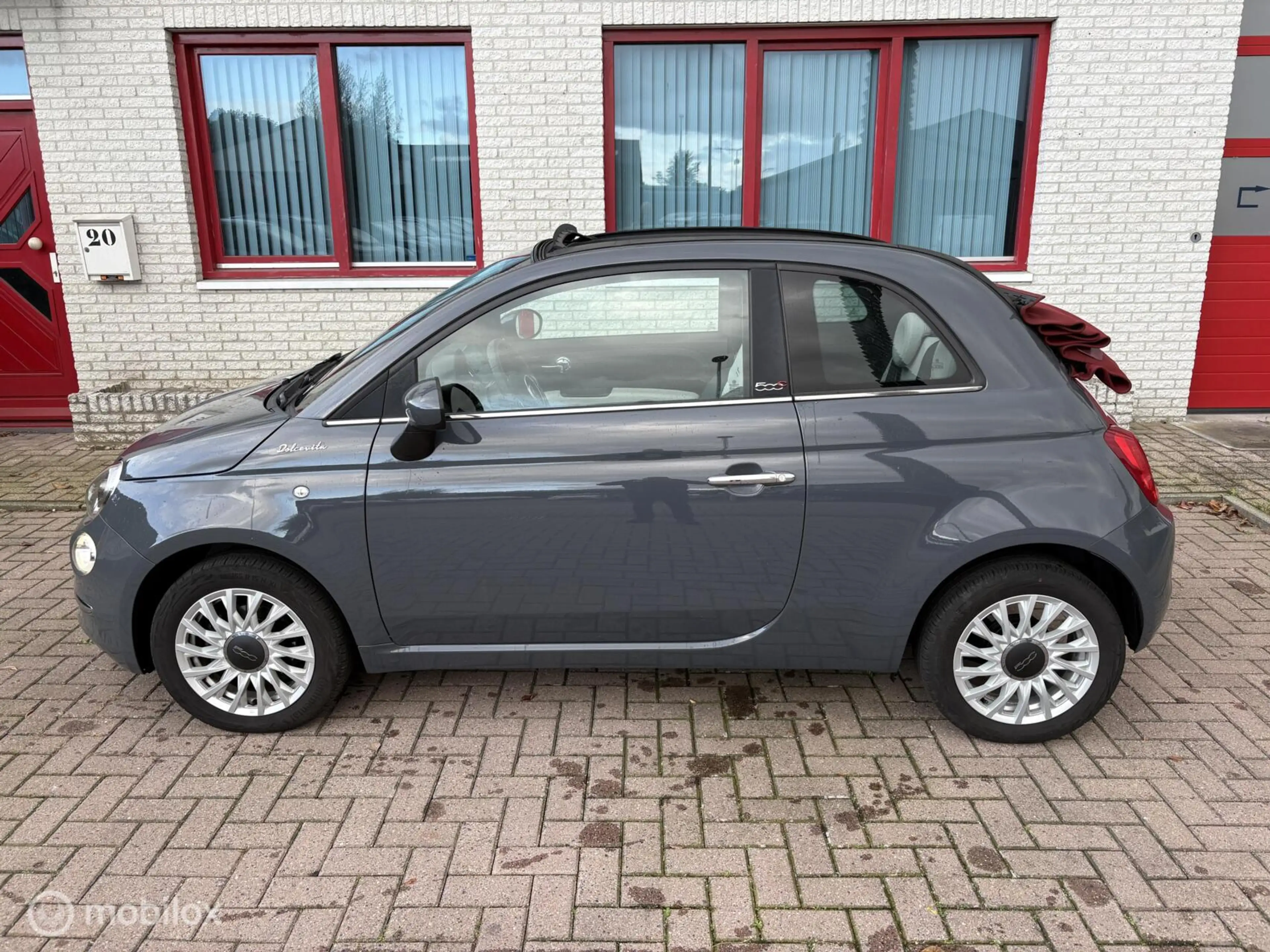 Fiat 500C 1.0 Hybrid Dolcevita — photo 3