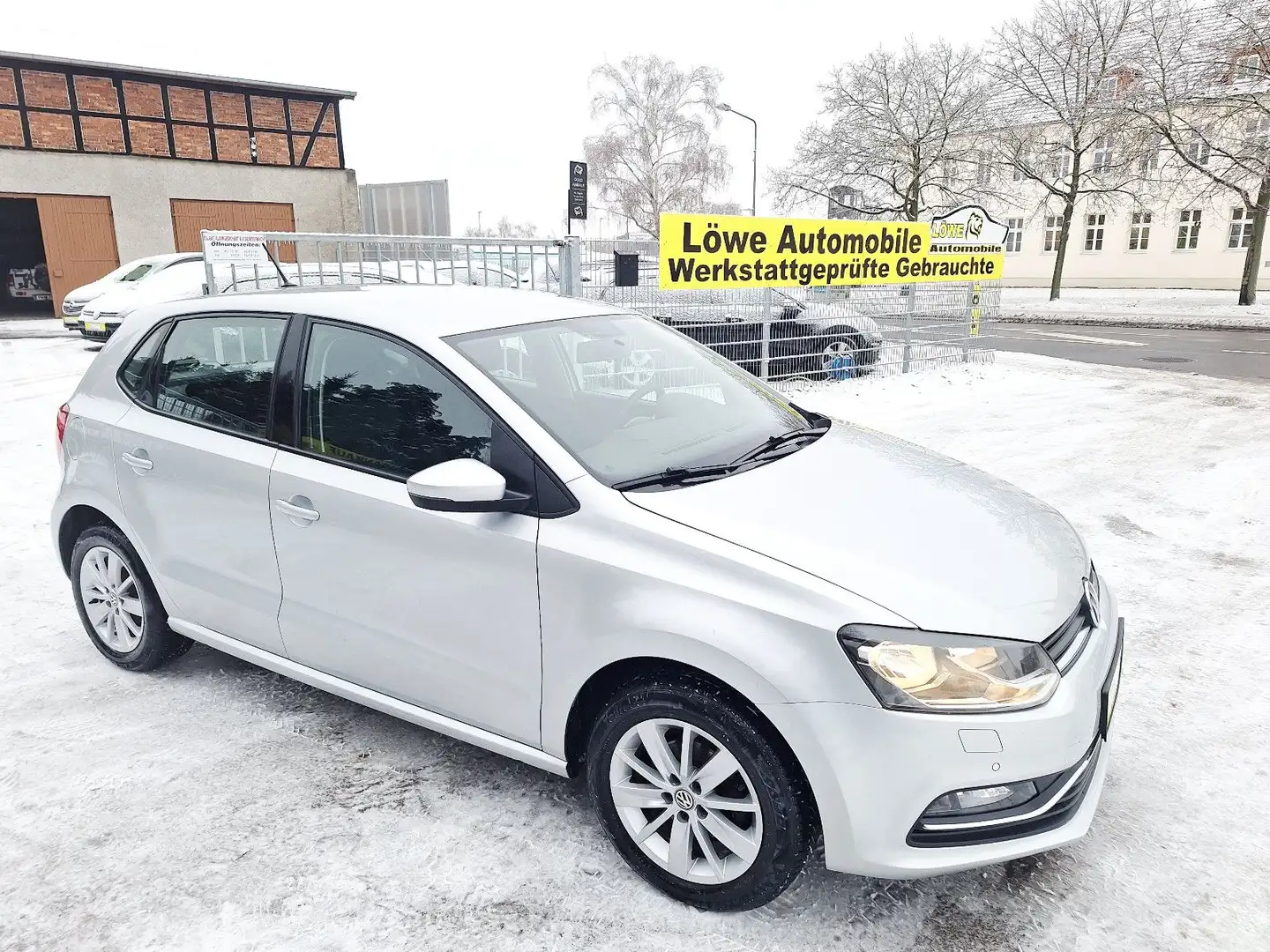 Volkswagen Polo 1.0 44kW Comfortline 2.deut.H. Tüv neu!! Silber - 1