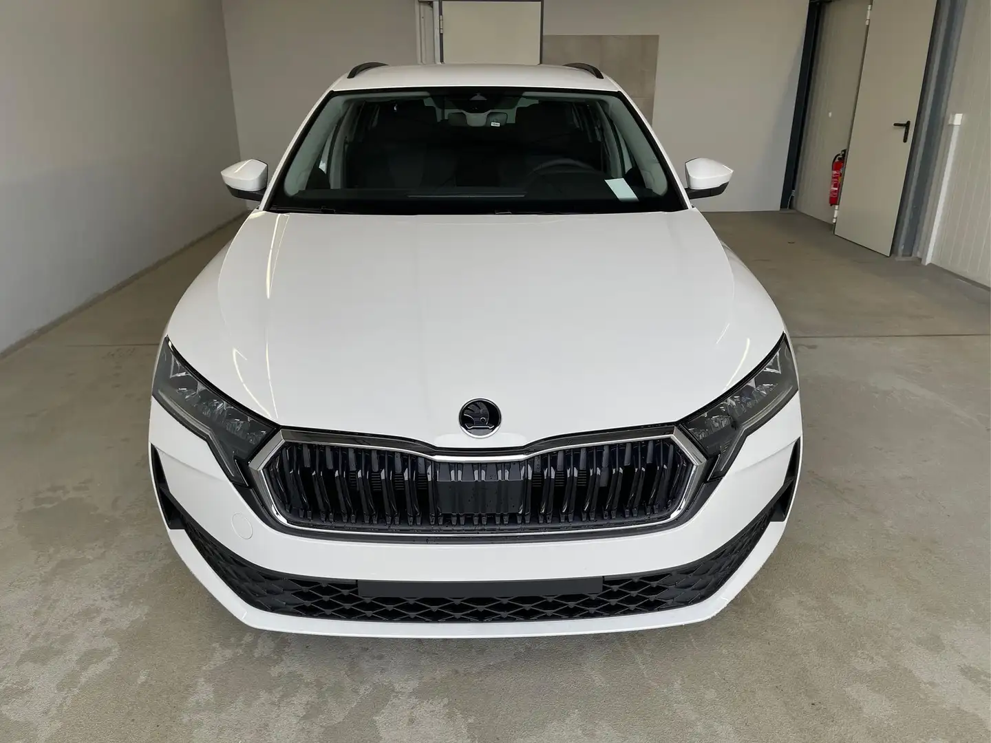 Skoda Octavia Combi Essence DSG AHK+Sitzheizung+App Connect 1... Blanc - 2