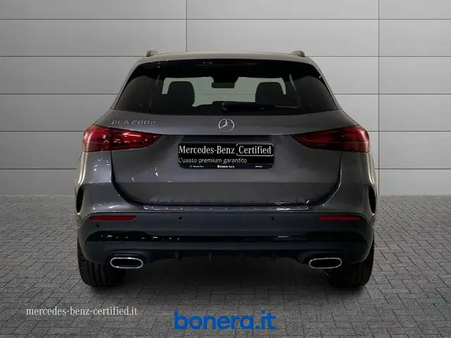 Mercedes-Benz Gla Class view 5
