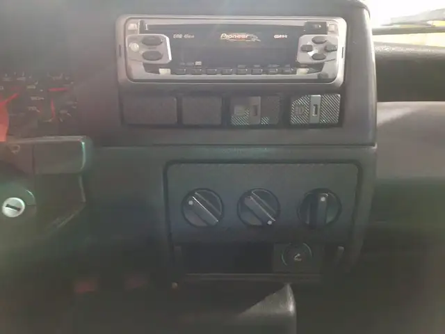 Volkswagen Polo view 14