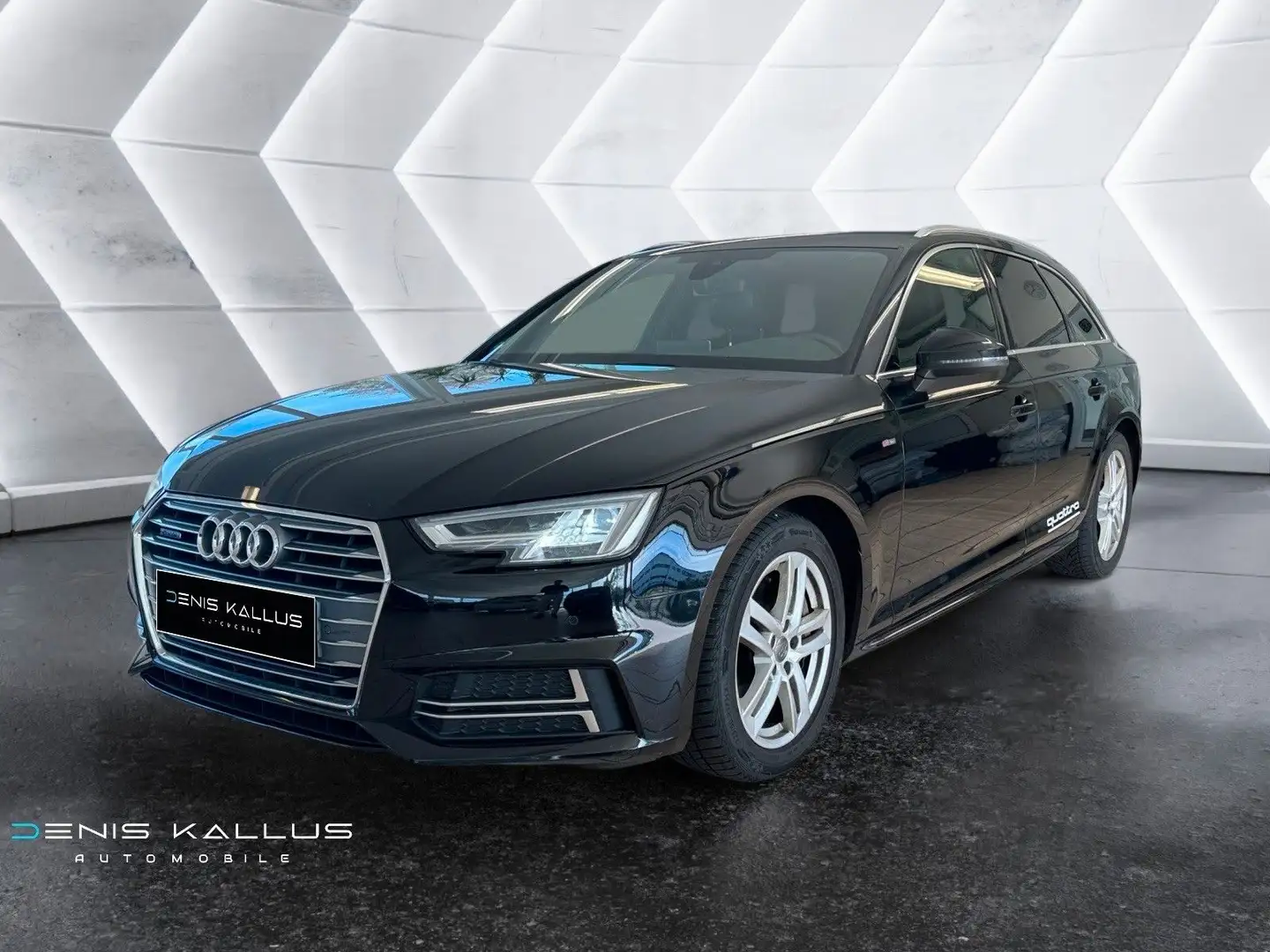 Audi A4 2.0TFSI Avant 3xSline Quattro VirtuaSport B&O Schwarz - 1