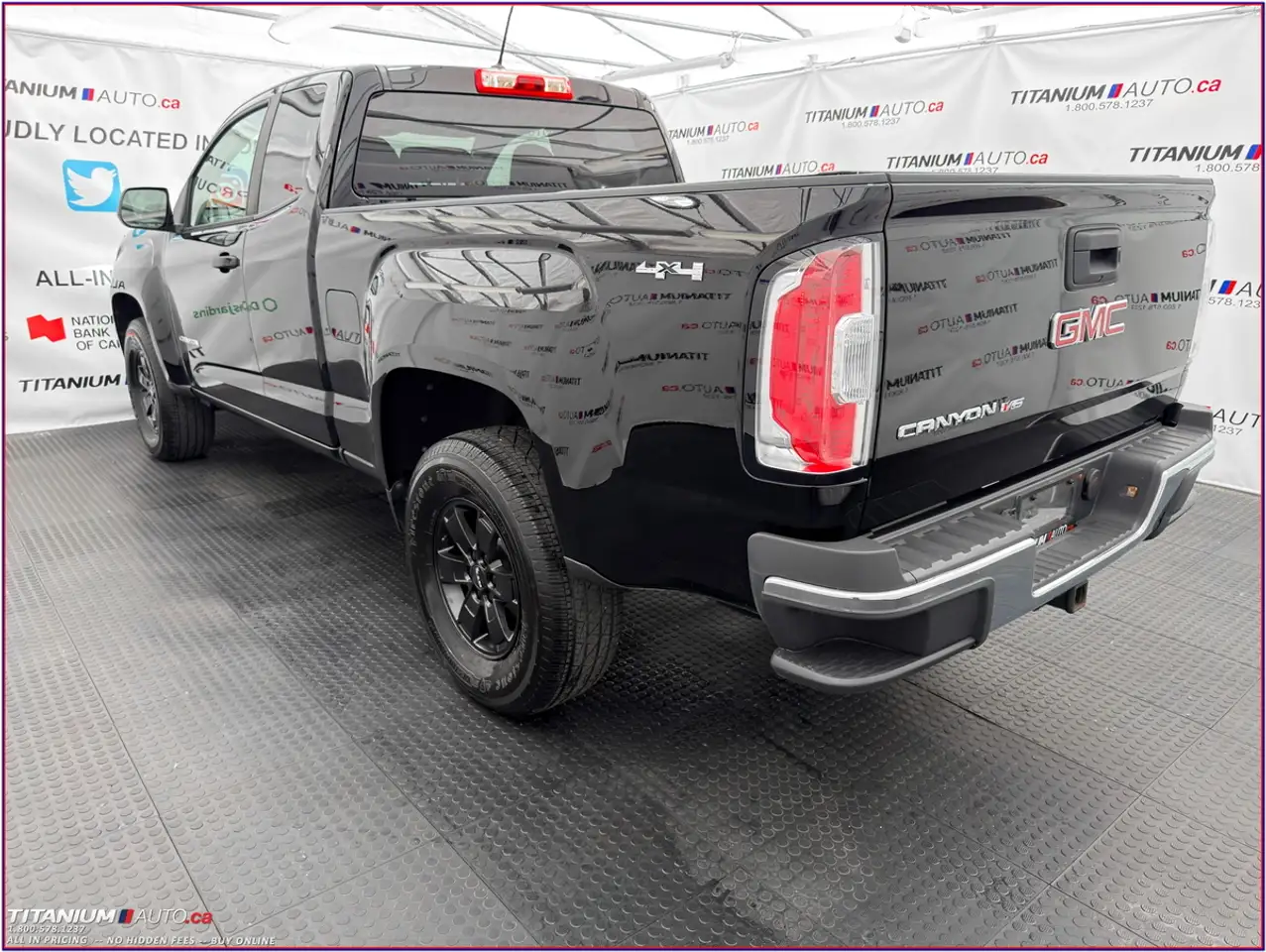 GMC Canyon photo GMC Canyon