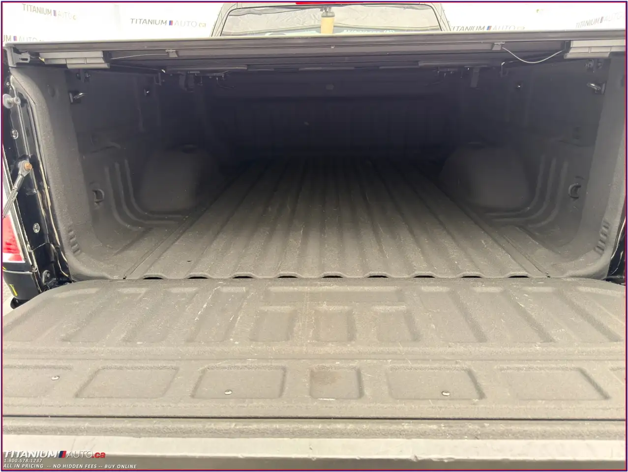 GMC Canyon photo GMC Canyon