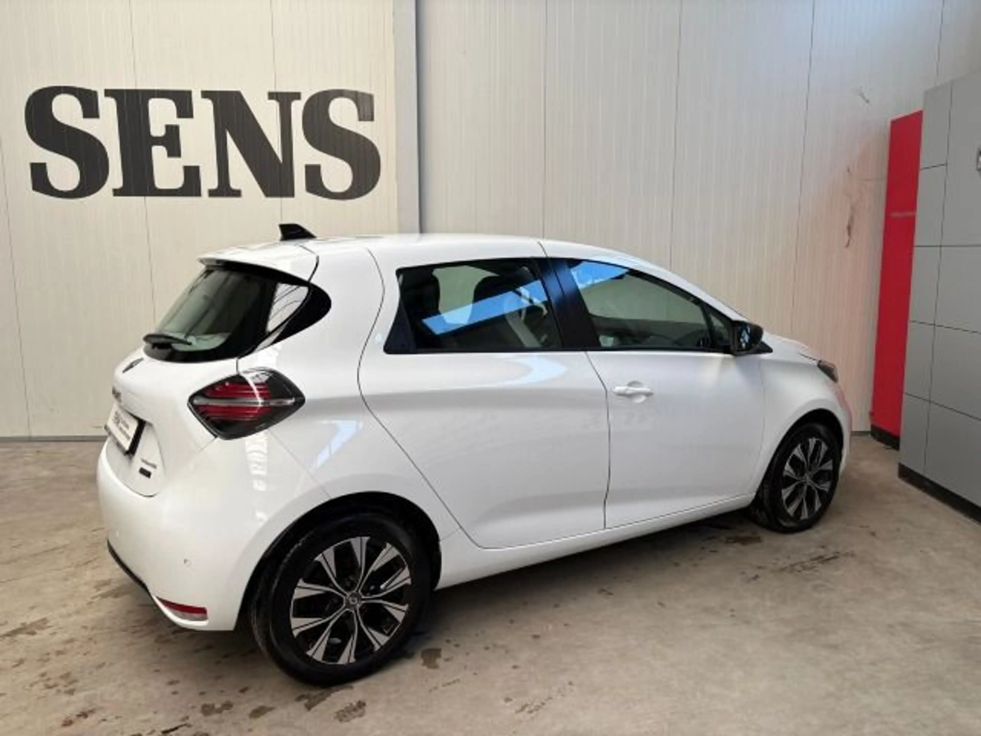 Renault ZOE Zoe R110 Evolution R110 EV50 — photo 4