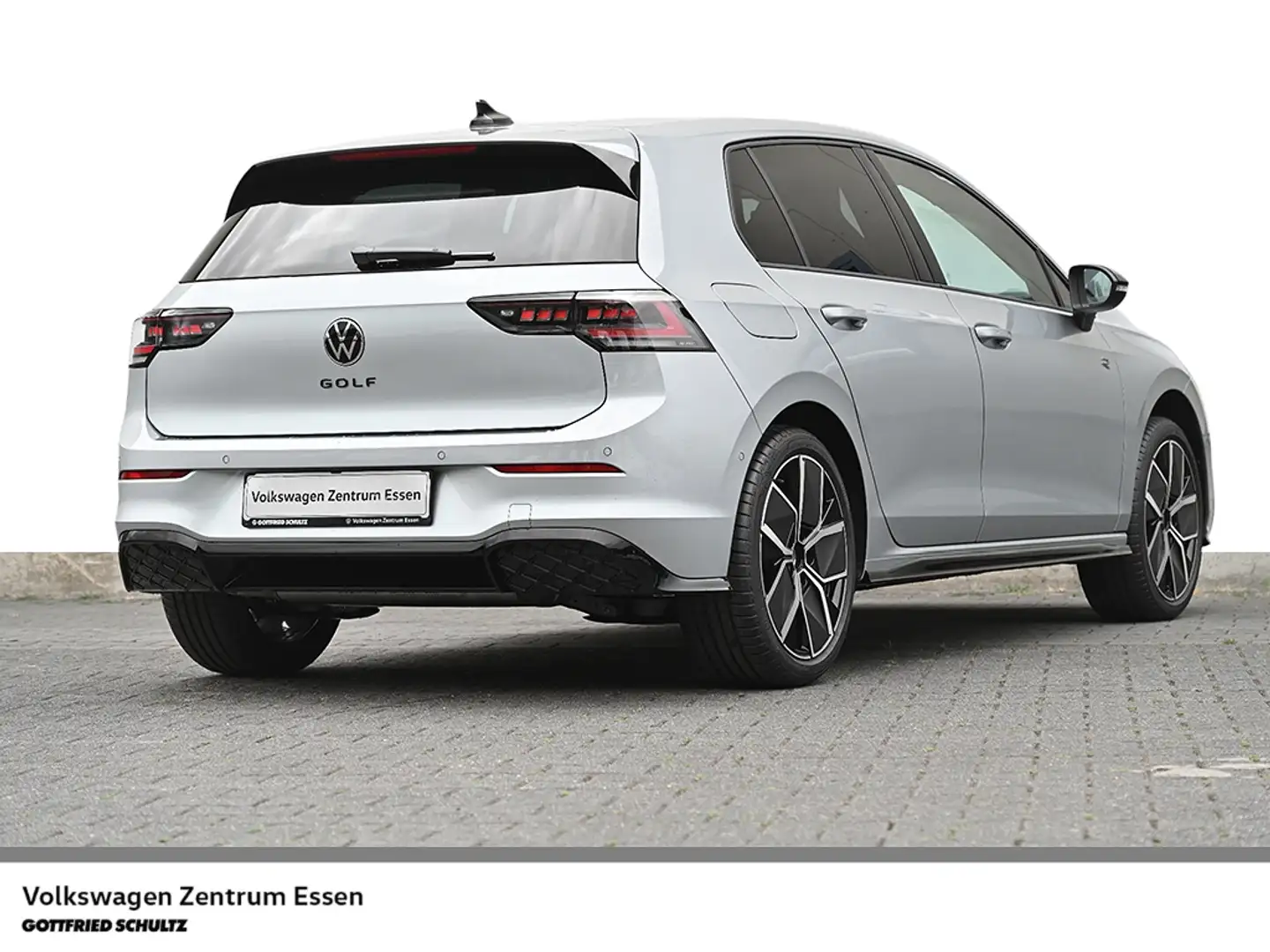 Volkswagen Golf R -Line 1 5l eTSI OPF Pano BlackStyle Headup Plateado - 2