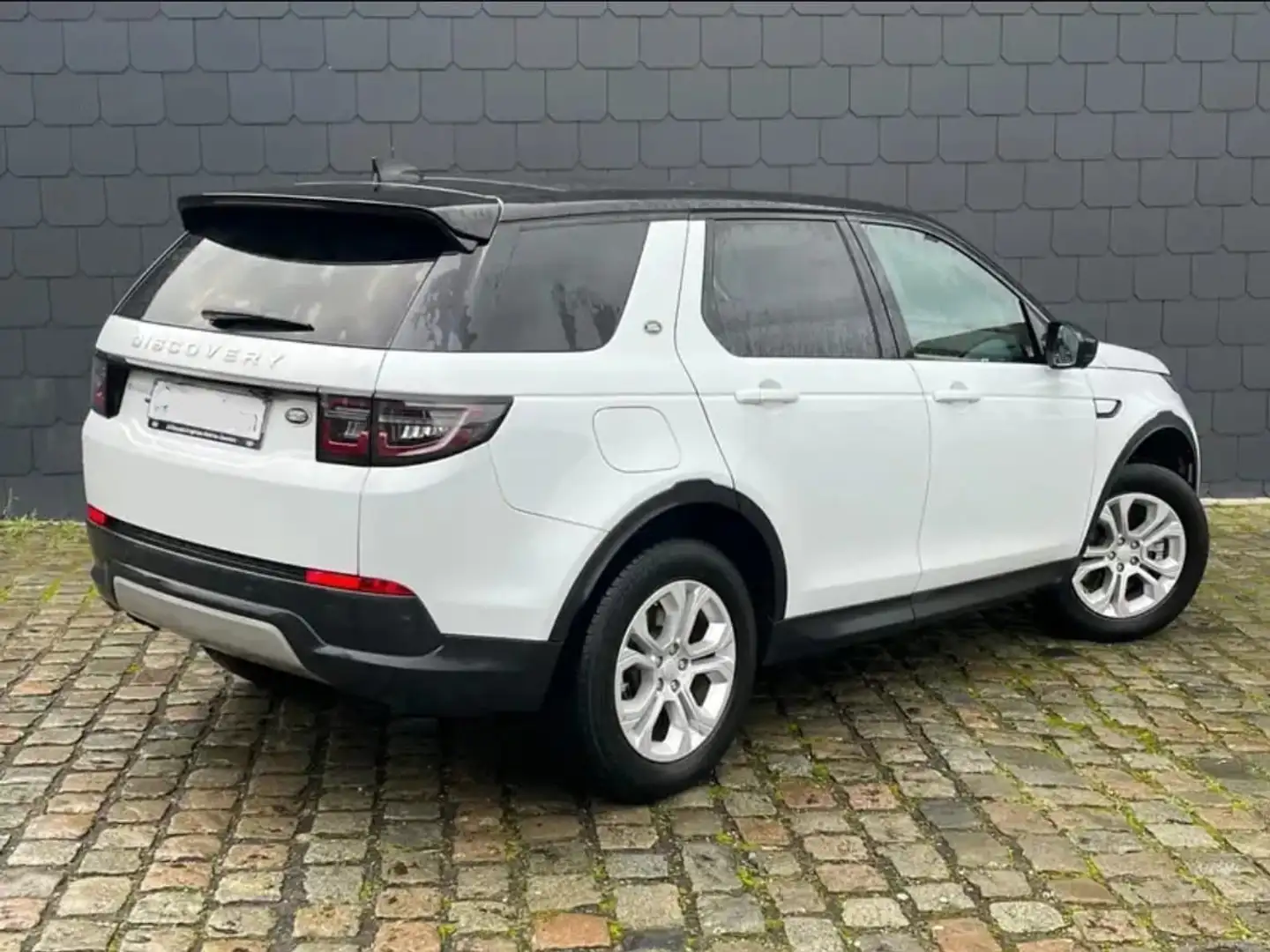 Land Rover Discovery Sport D150 FWD SE Weiß - 2