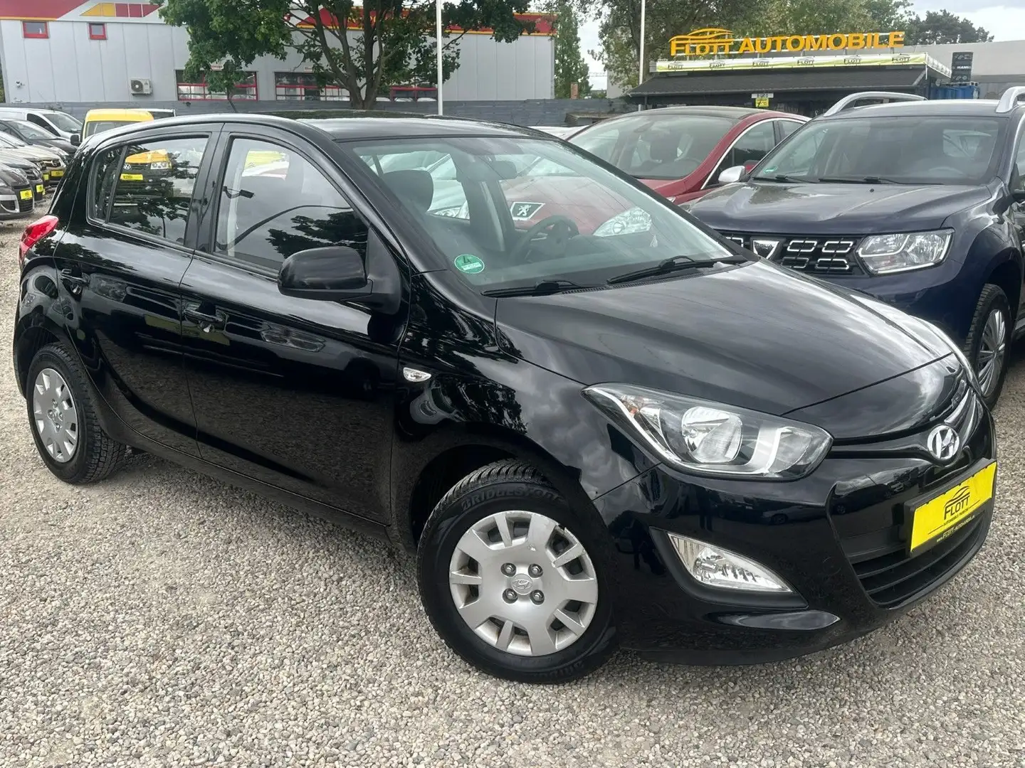 Hyundai i20 5 Star Edition*KLIMA*1.HD*PDC*TÜV NEU Negro - 1