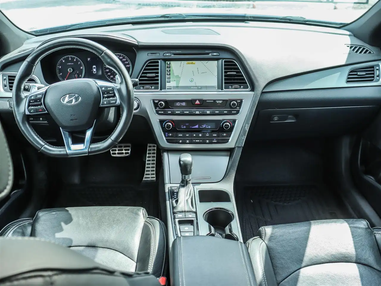 Hyundai SONATA photo Hyundai SONATA